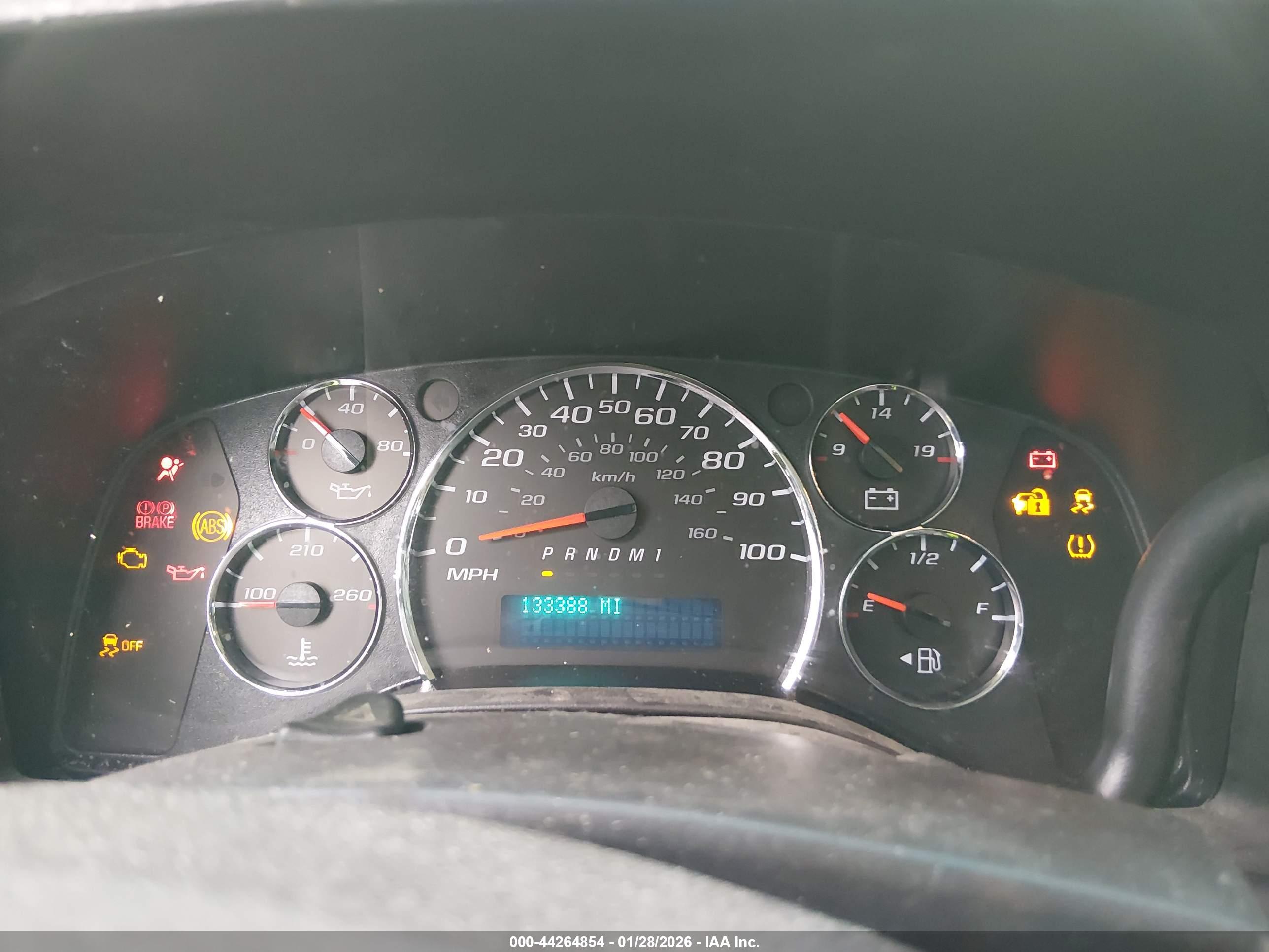 GMC SAVANA image 7