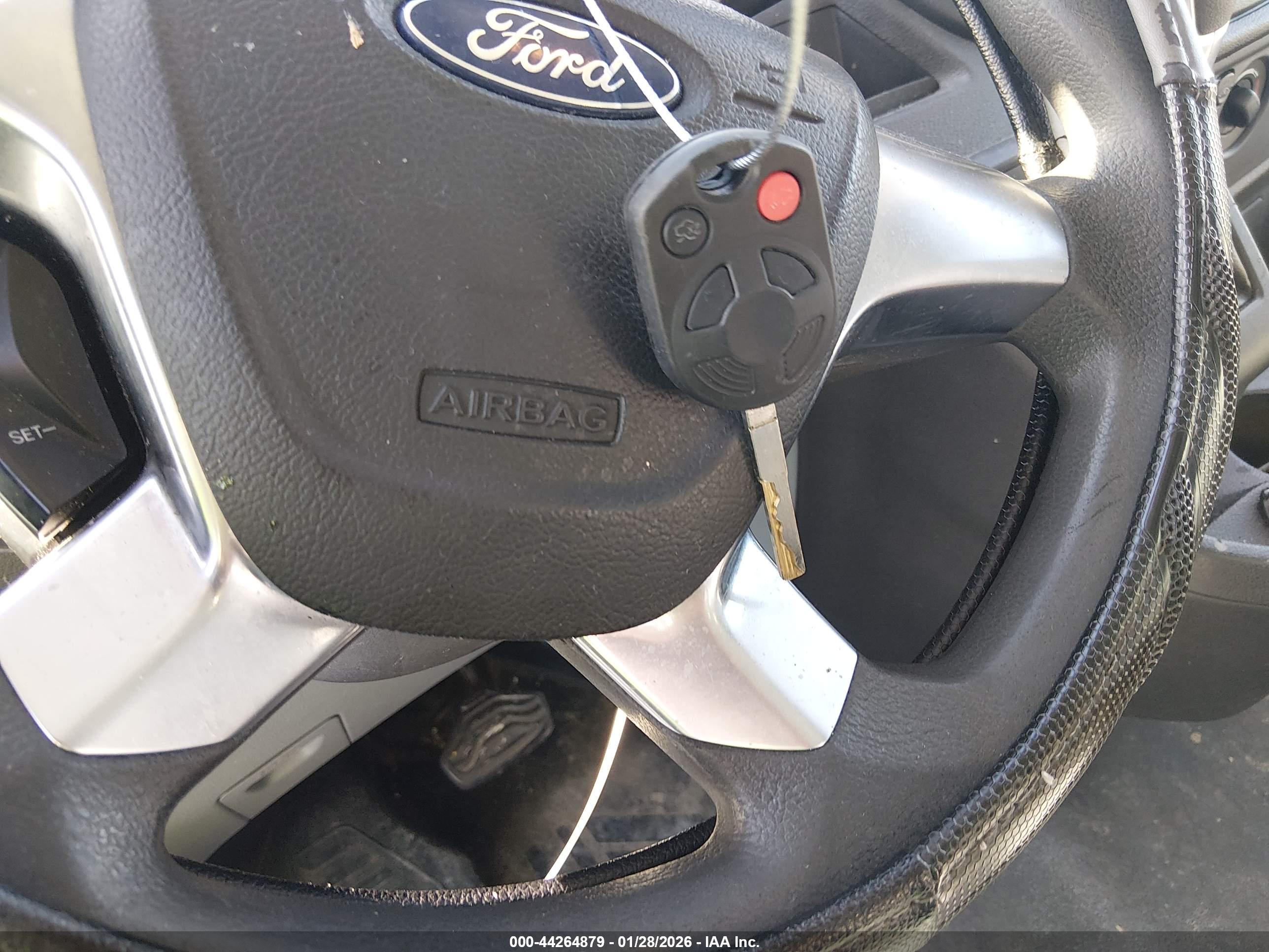 FORD TRANSIT-250 image 11