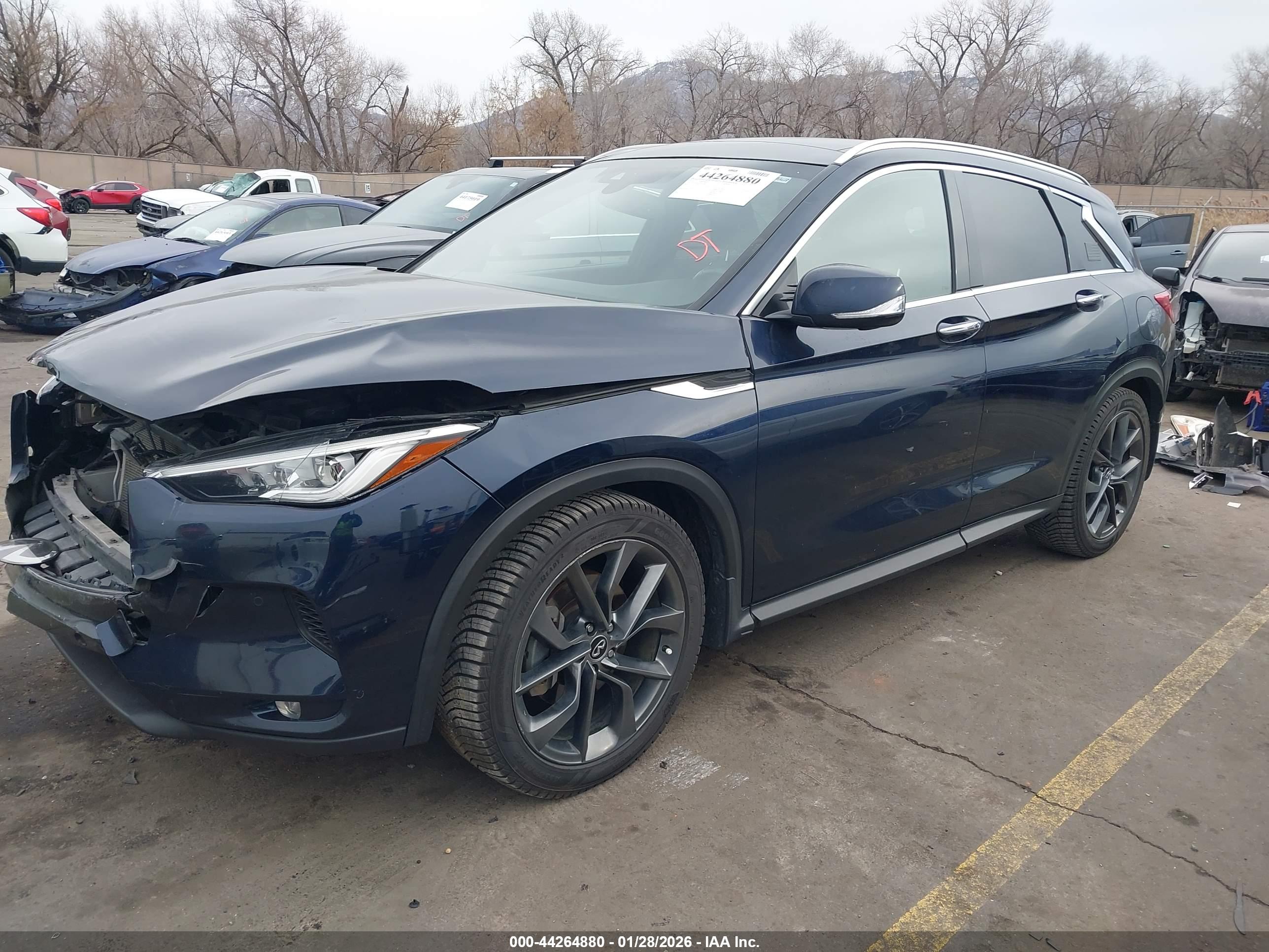 INFINITI QX50 image 2
