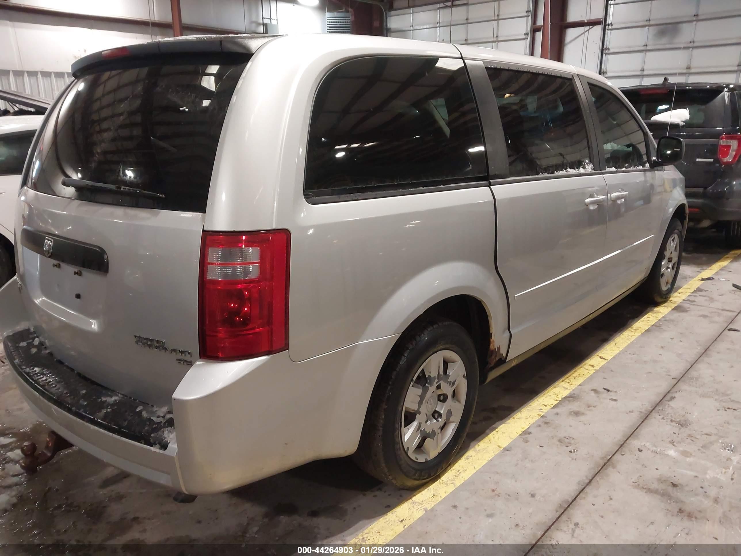 DODGE GRAND image 4