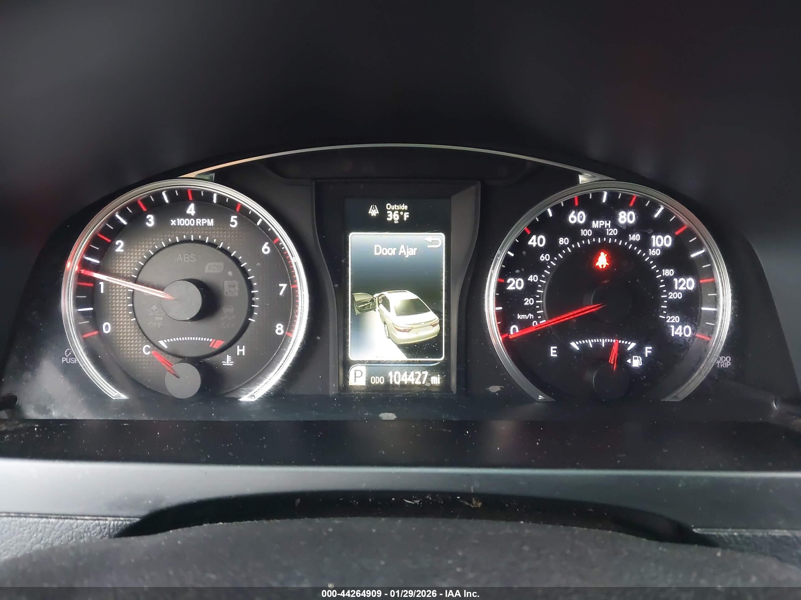 TOYOTA CAMRY image 7