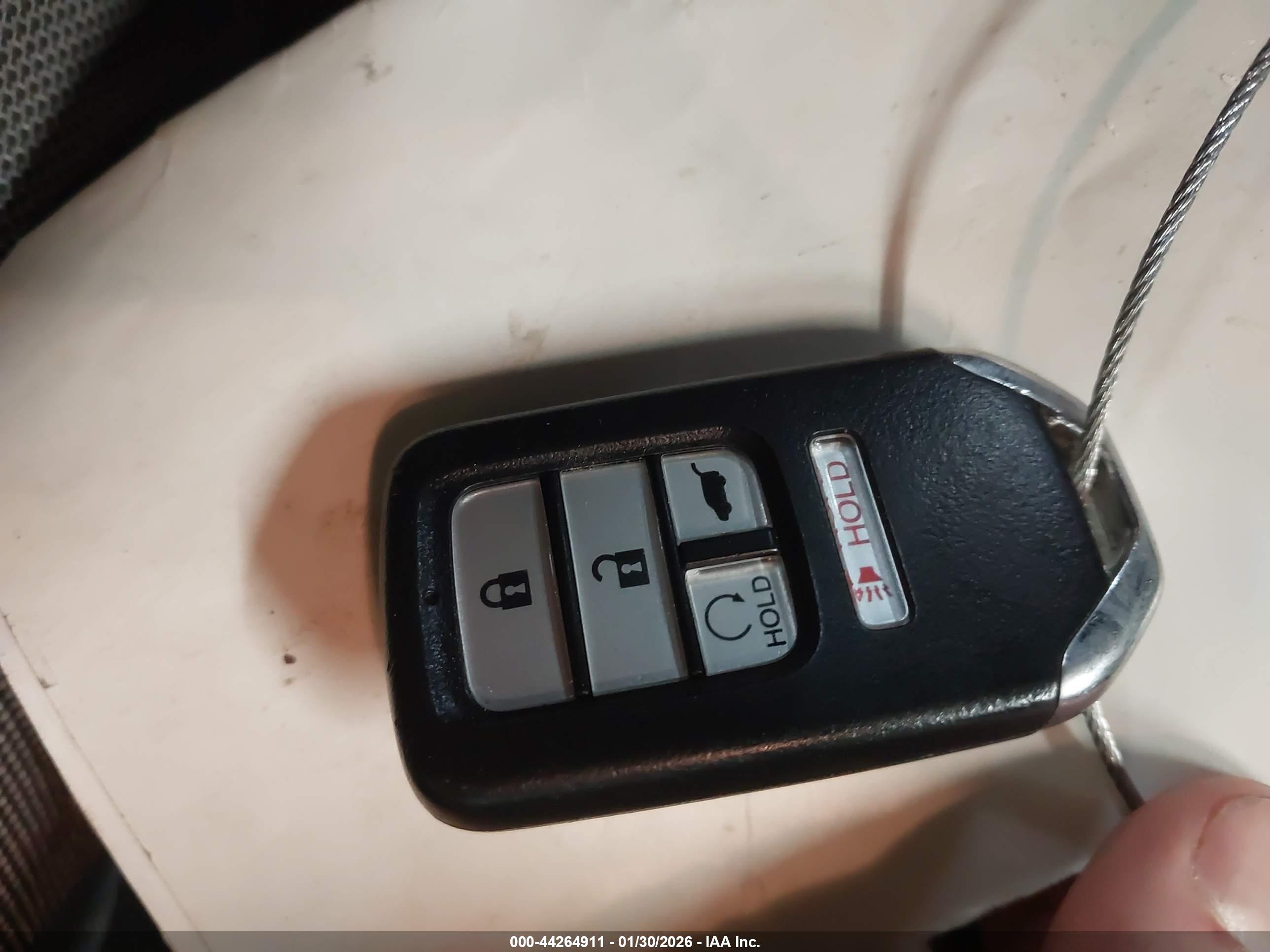 HONDA CR-V image 11