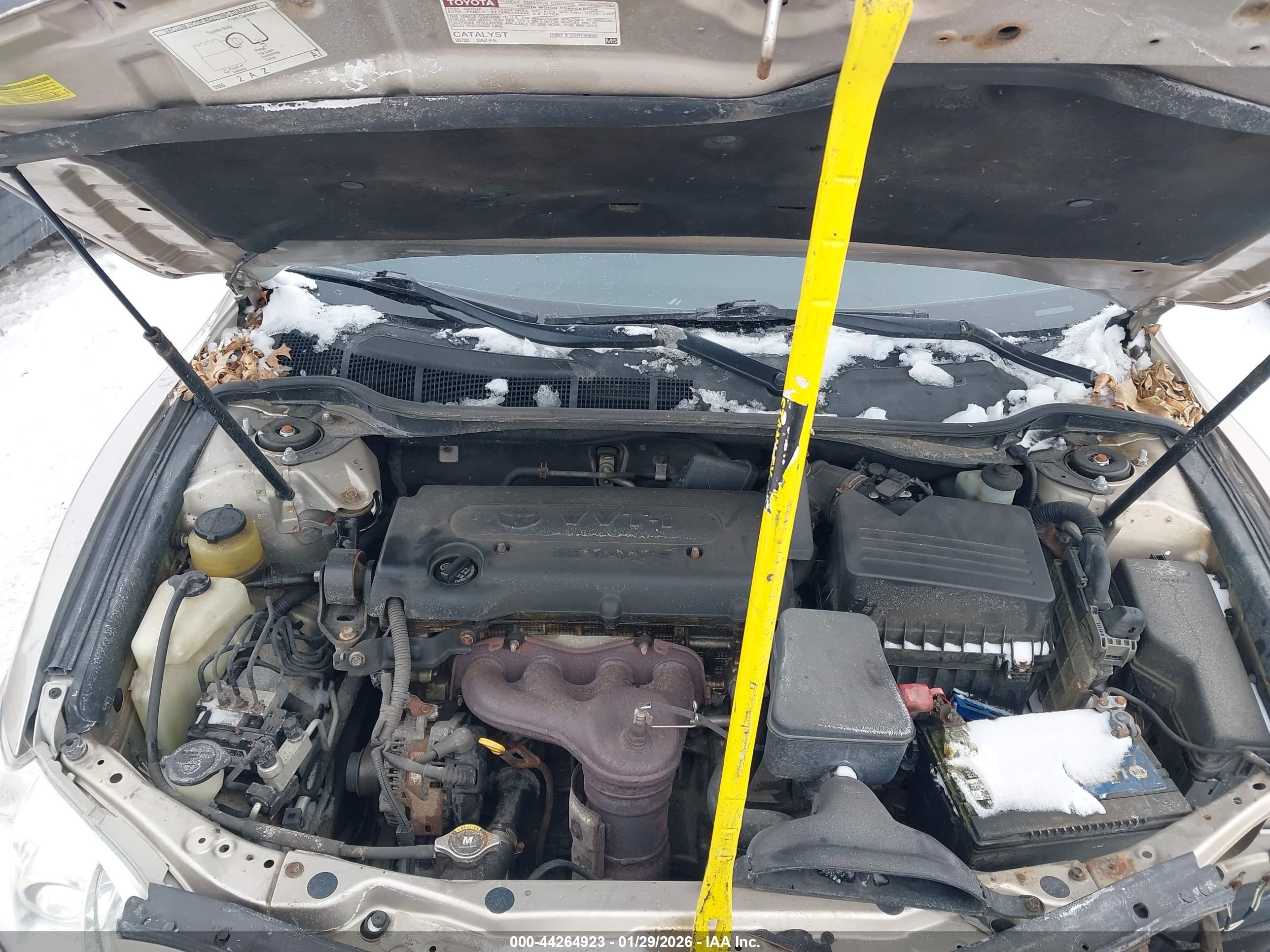TOYOTA CAMRY image 10