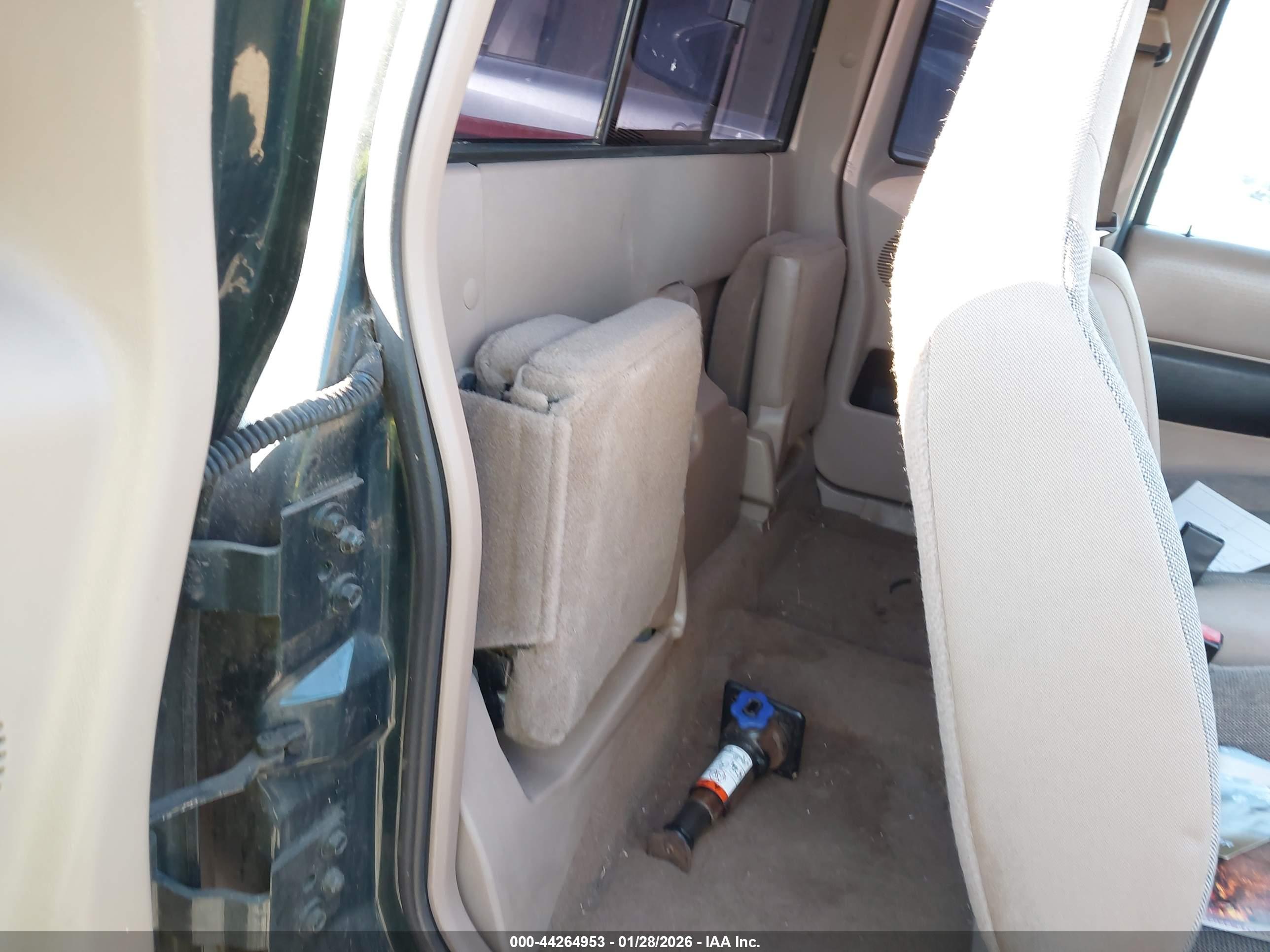 FORD RANGER image 8