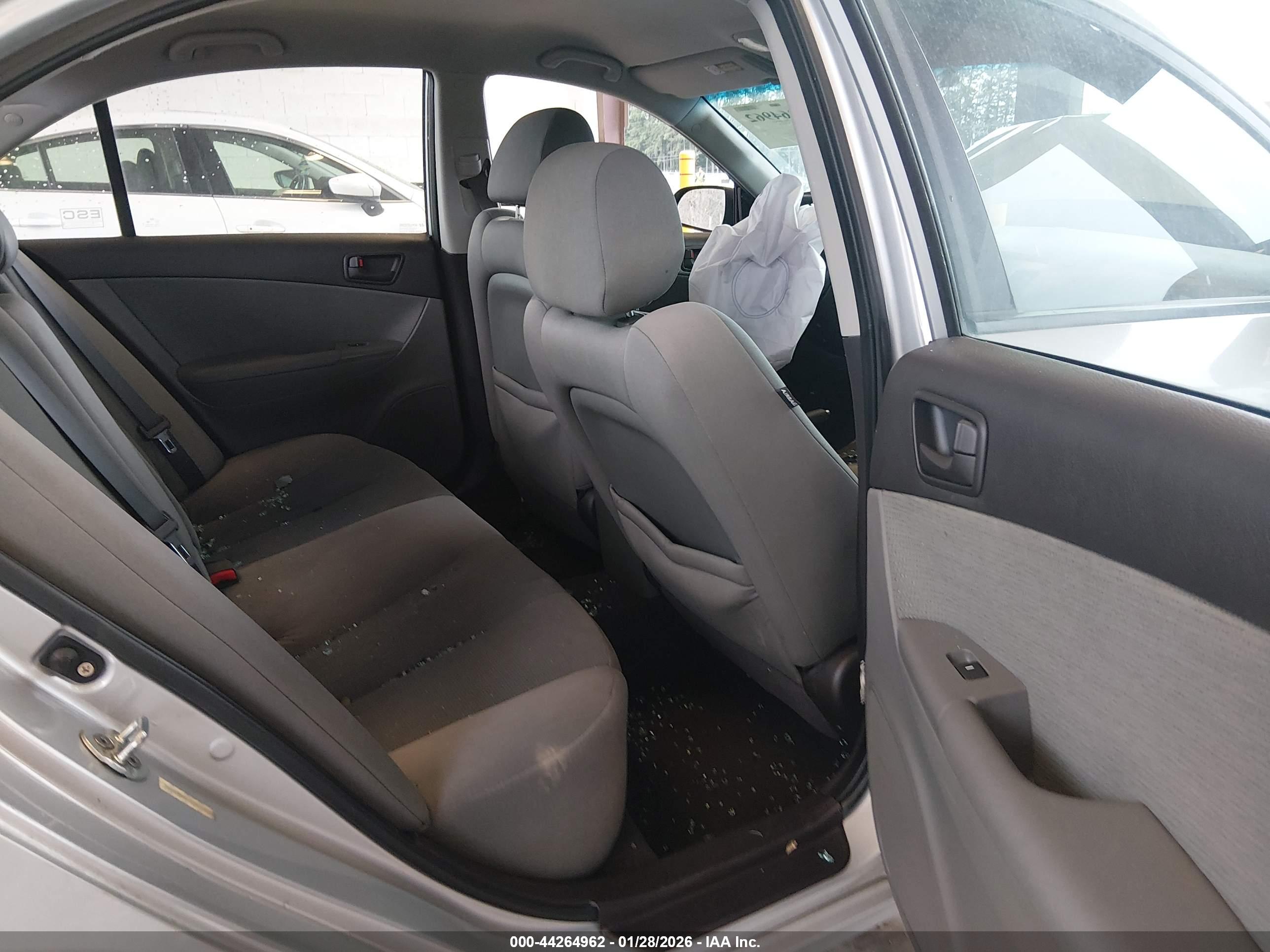 HYUNDAI SONATA image 8