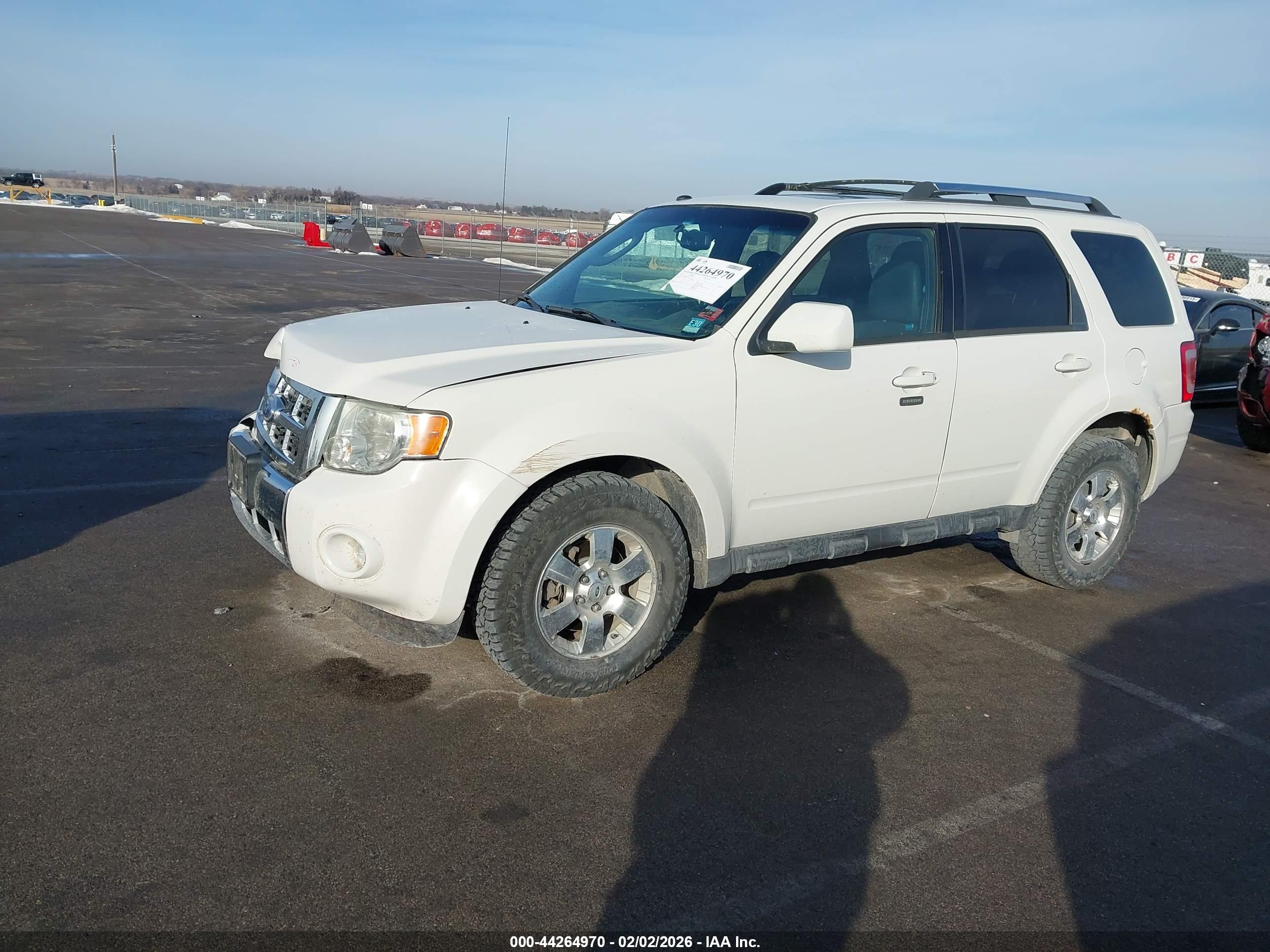 FORD ESCAPE image 2