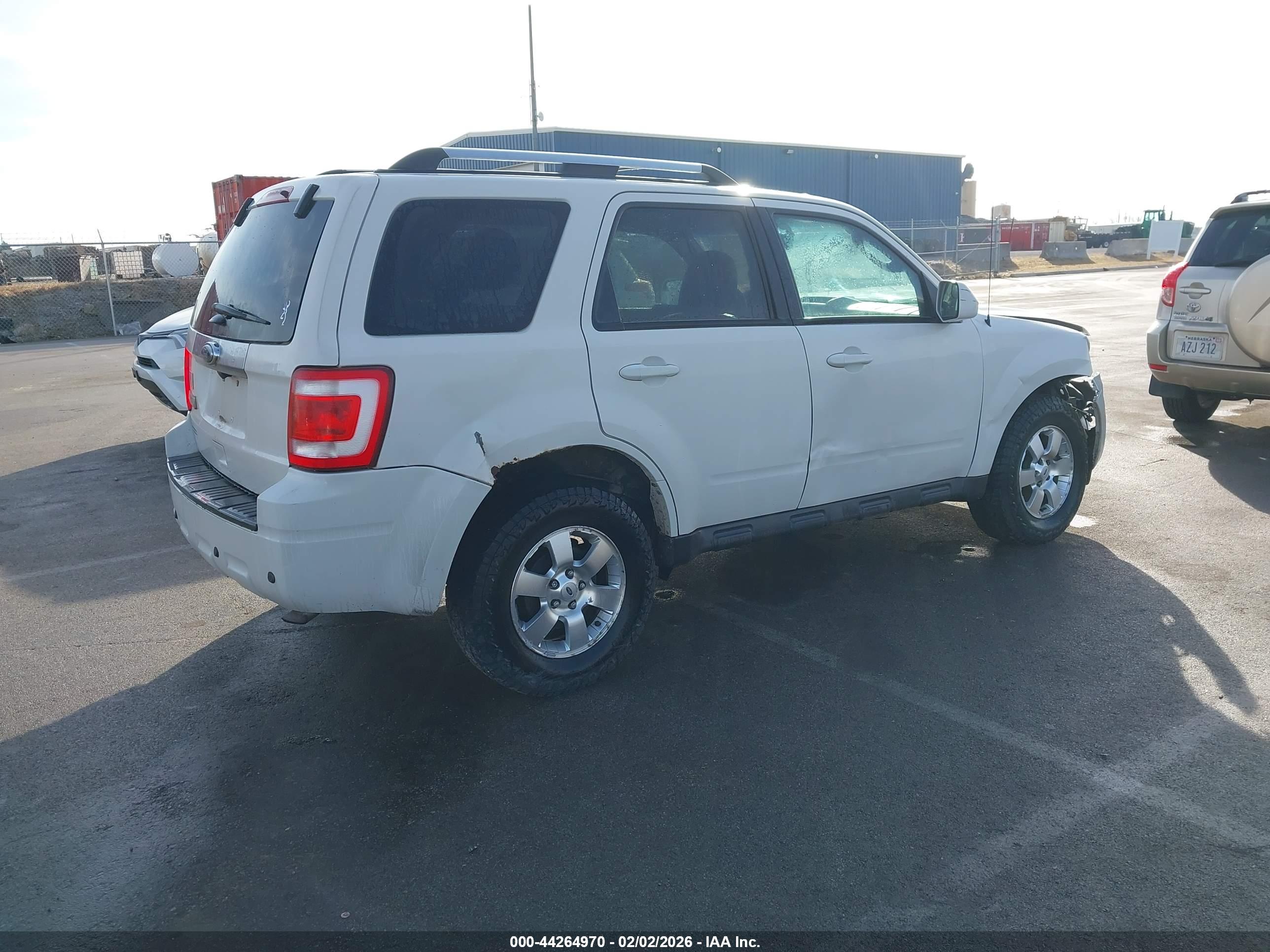 FORD ESCAPE image 4