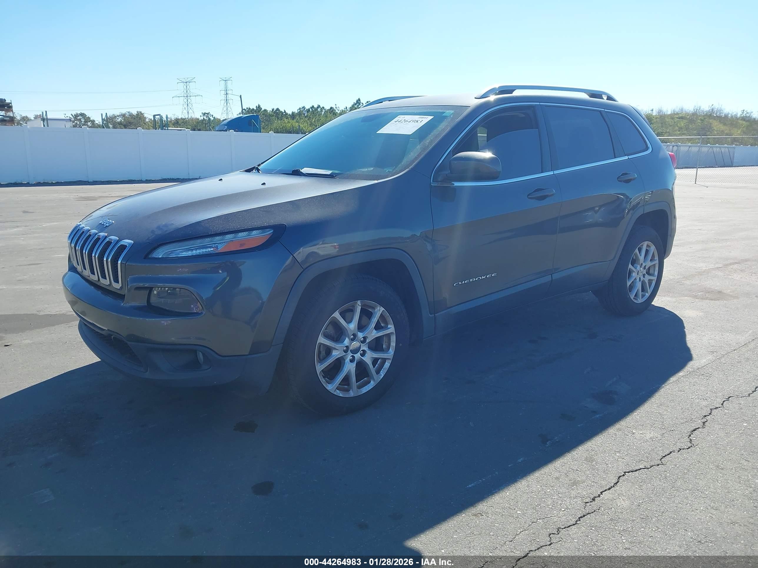 JEEP CHEROKEE image 2