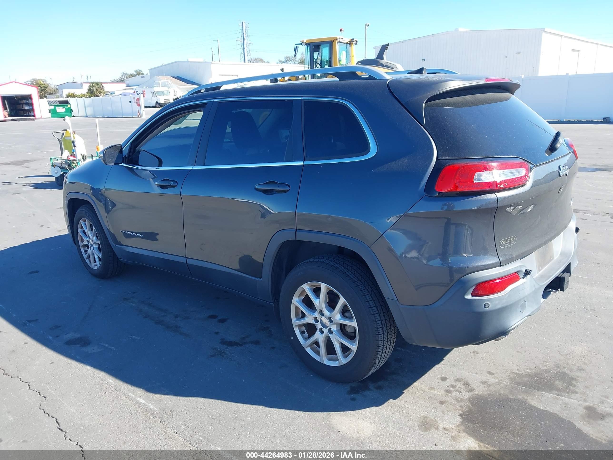 JEEP CHEROKEE image 3