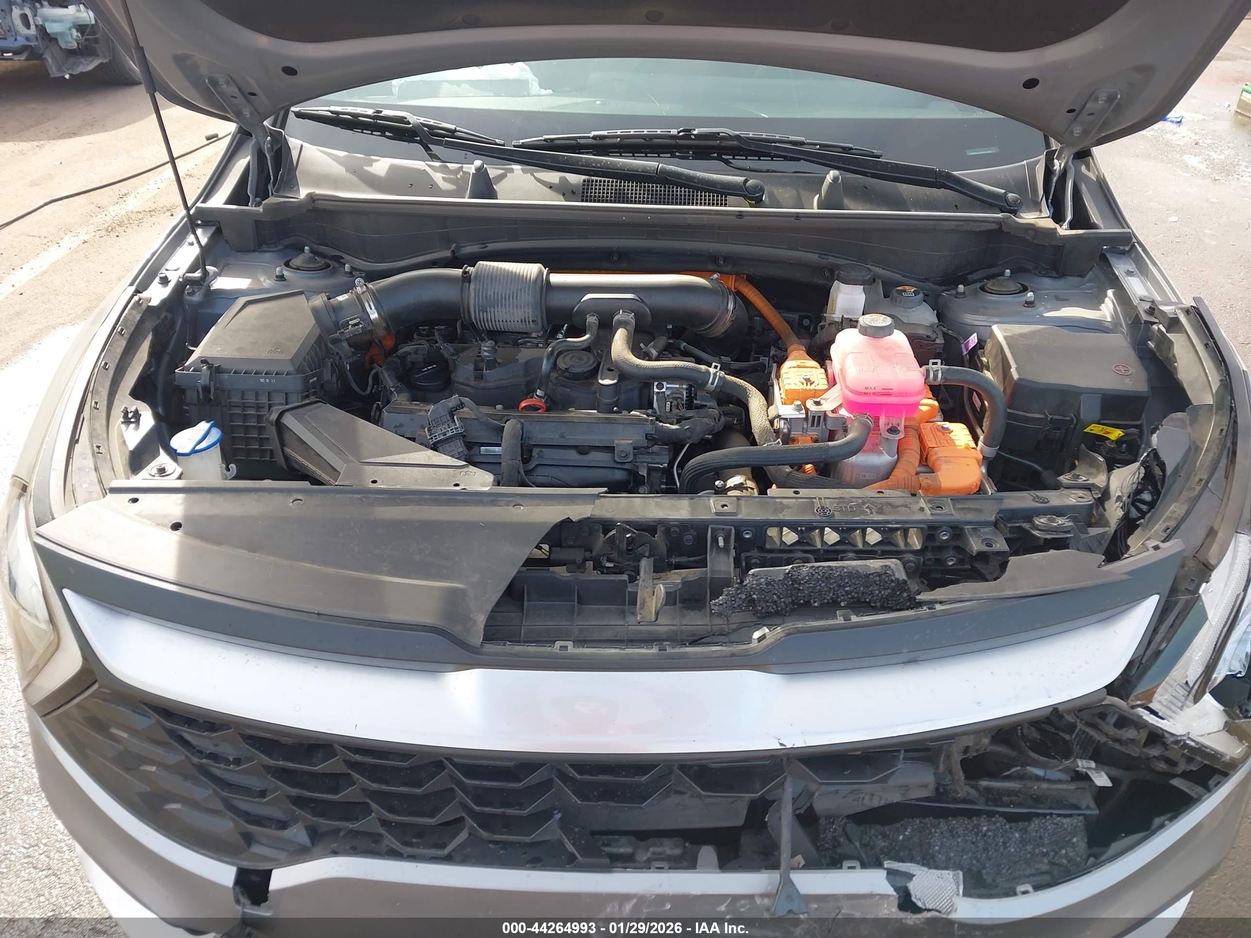 KIA SPORTAGE image 10