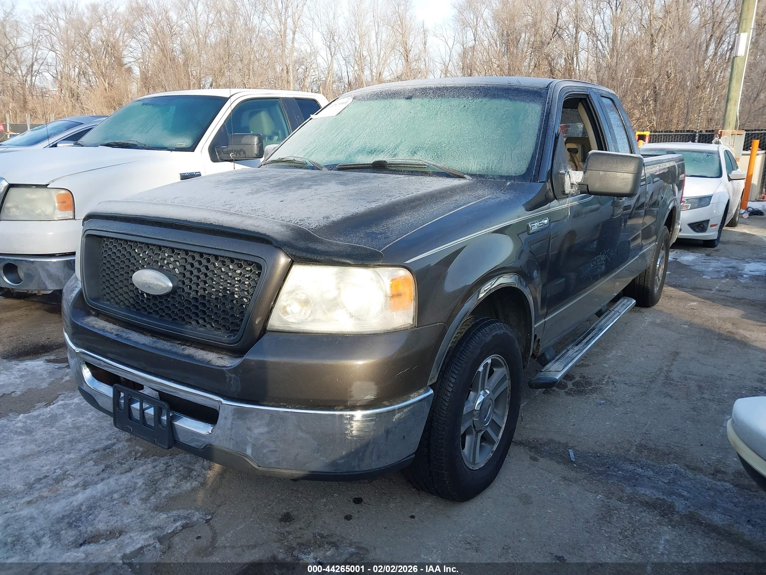 FORD F-150 image 2