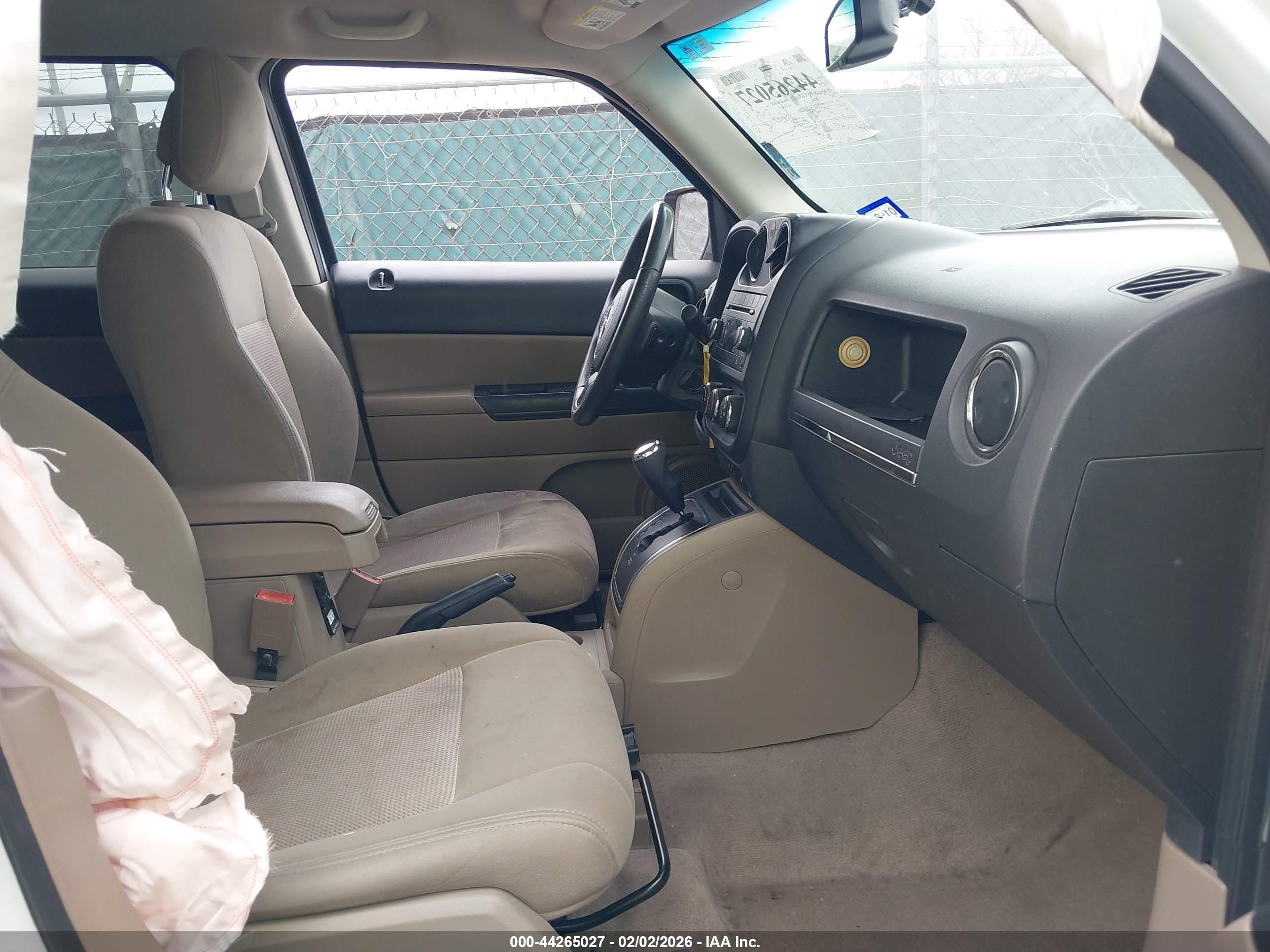 JEEP PATRIOT image 5