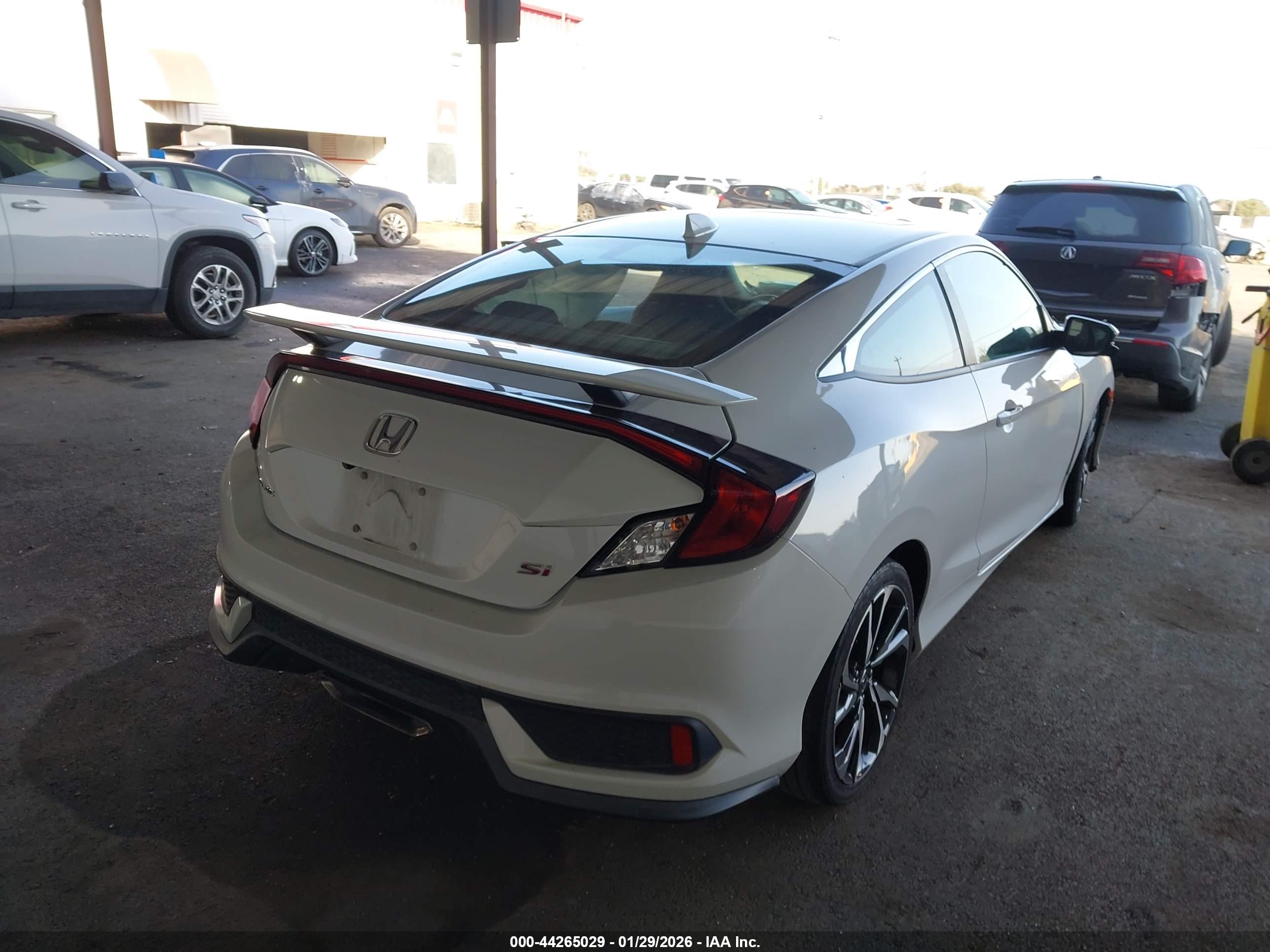 HONDA CIVIC image 4