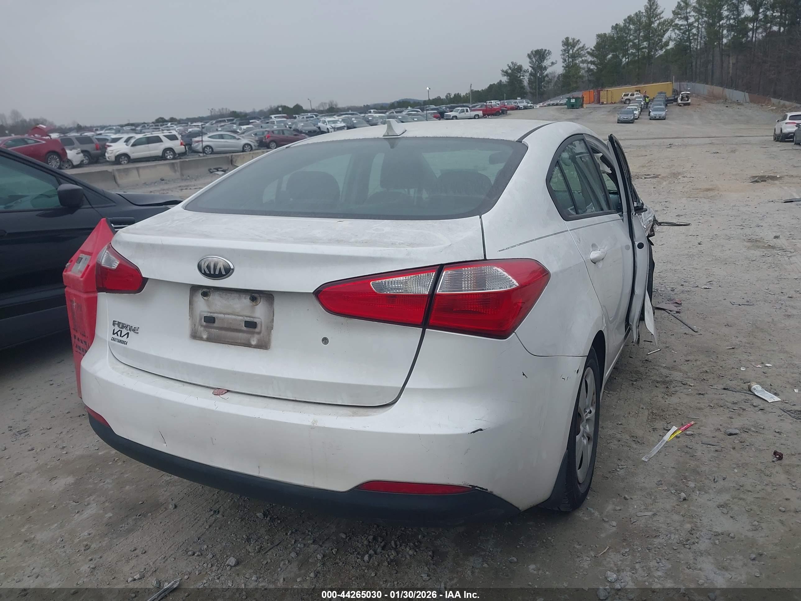 KIA FORTE image 4