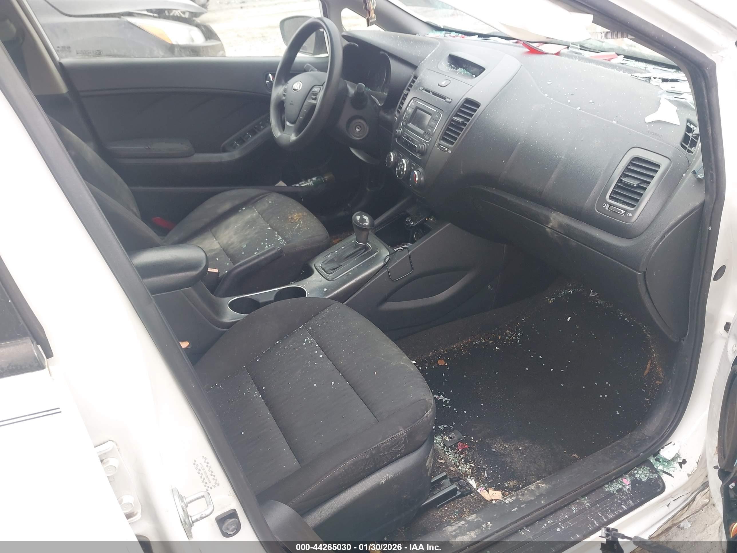 KIA FORTE image 5