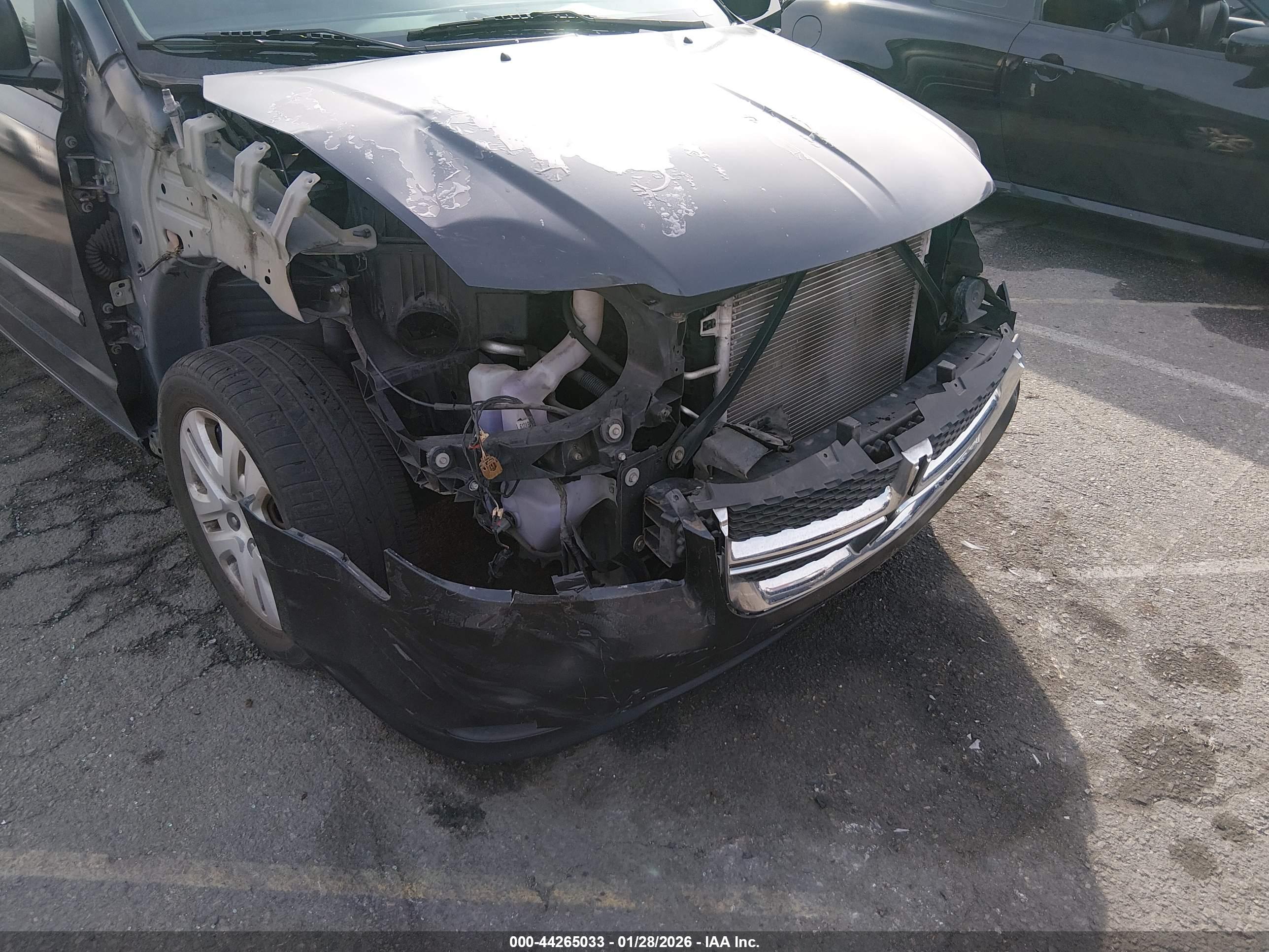 DODGE GRAND image 6