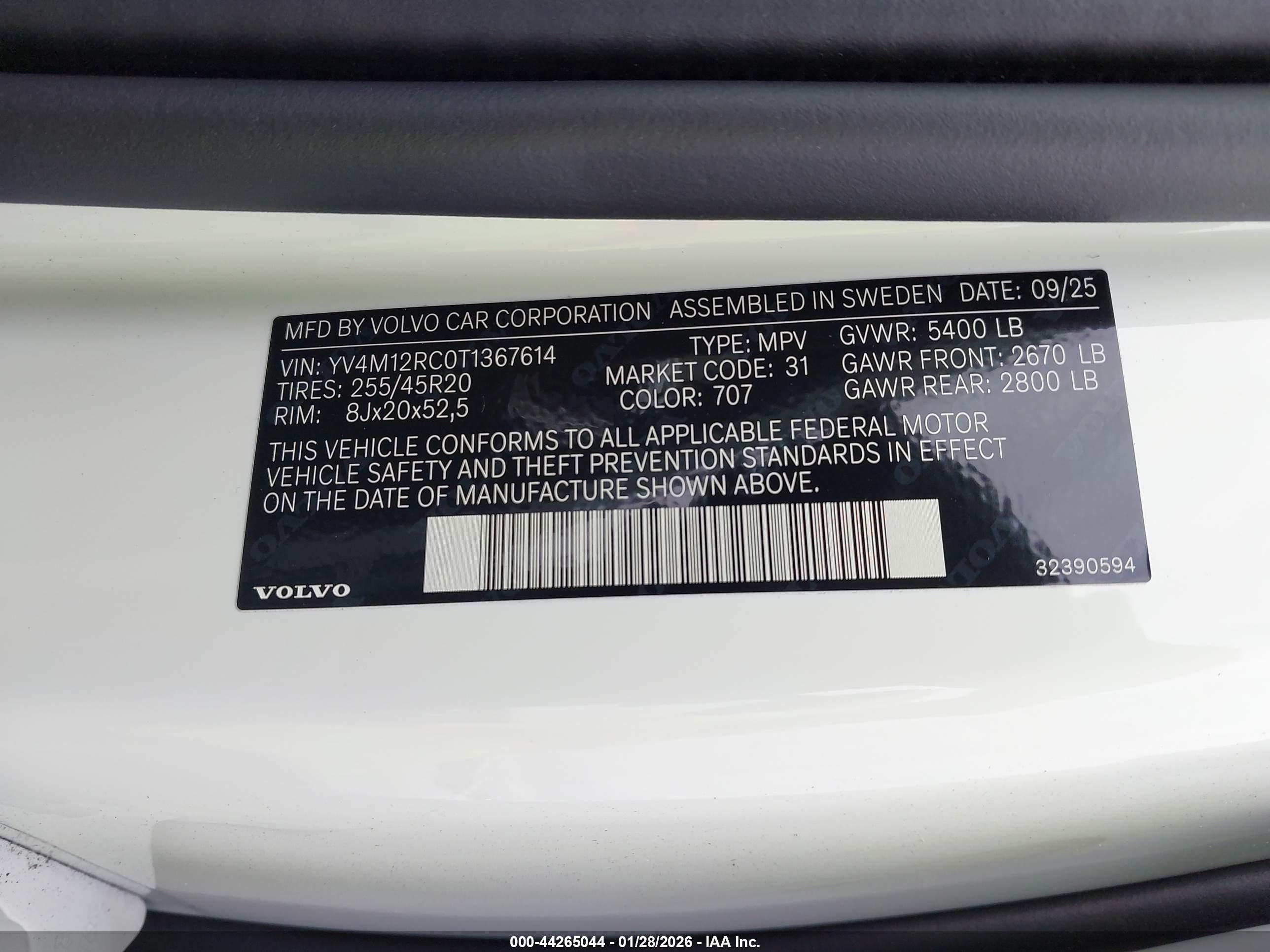 VOLVO XC60 image 9