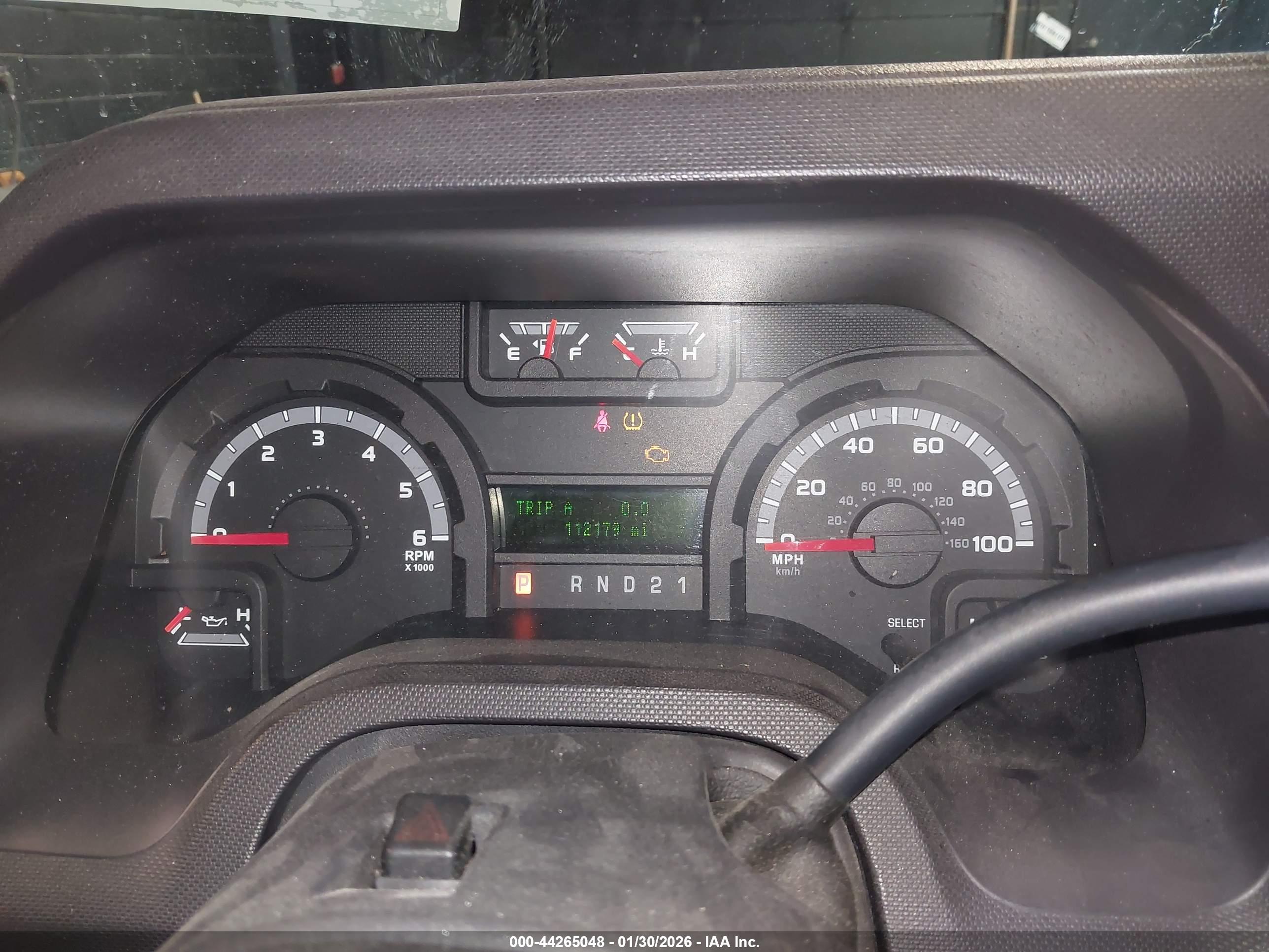 FORD E-350 image 7