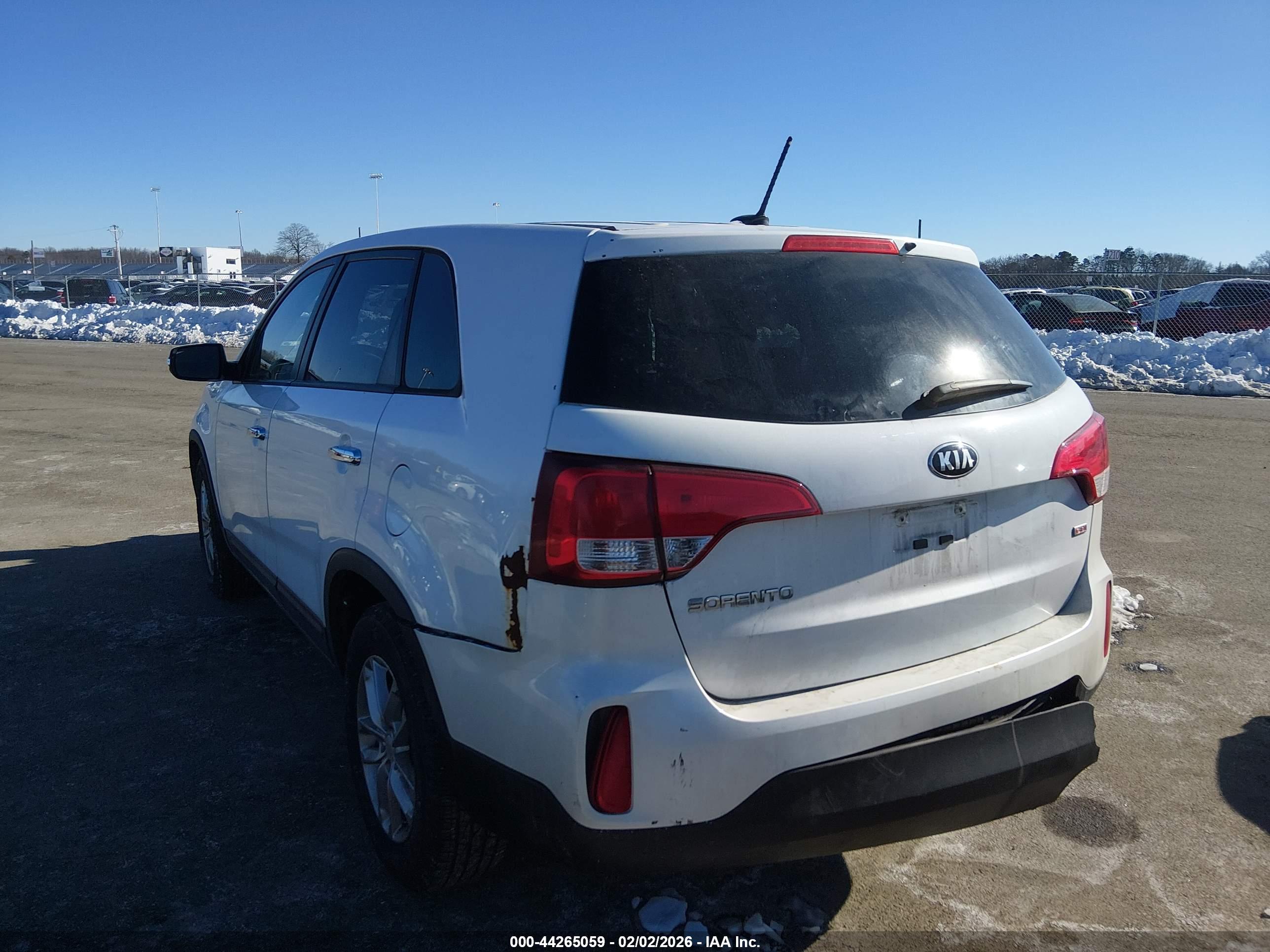 KIA SORENTO image 3