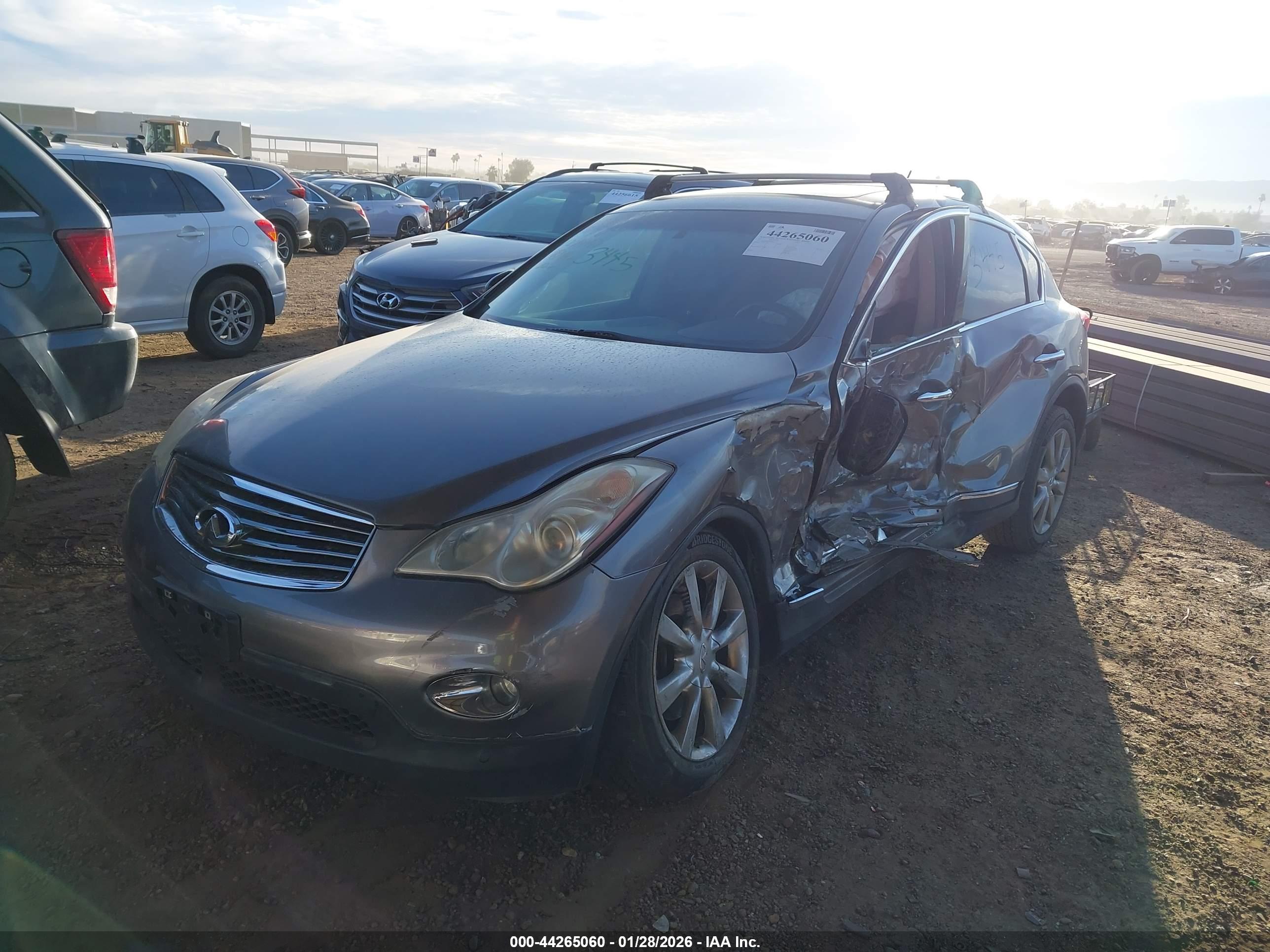 INFINITI EX35 image 2