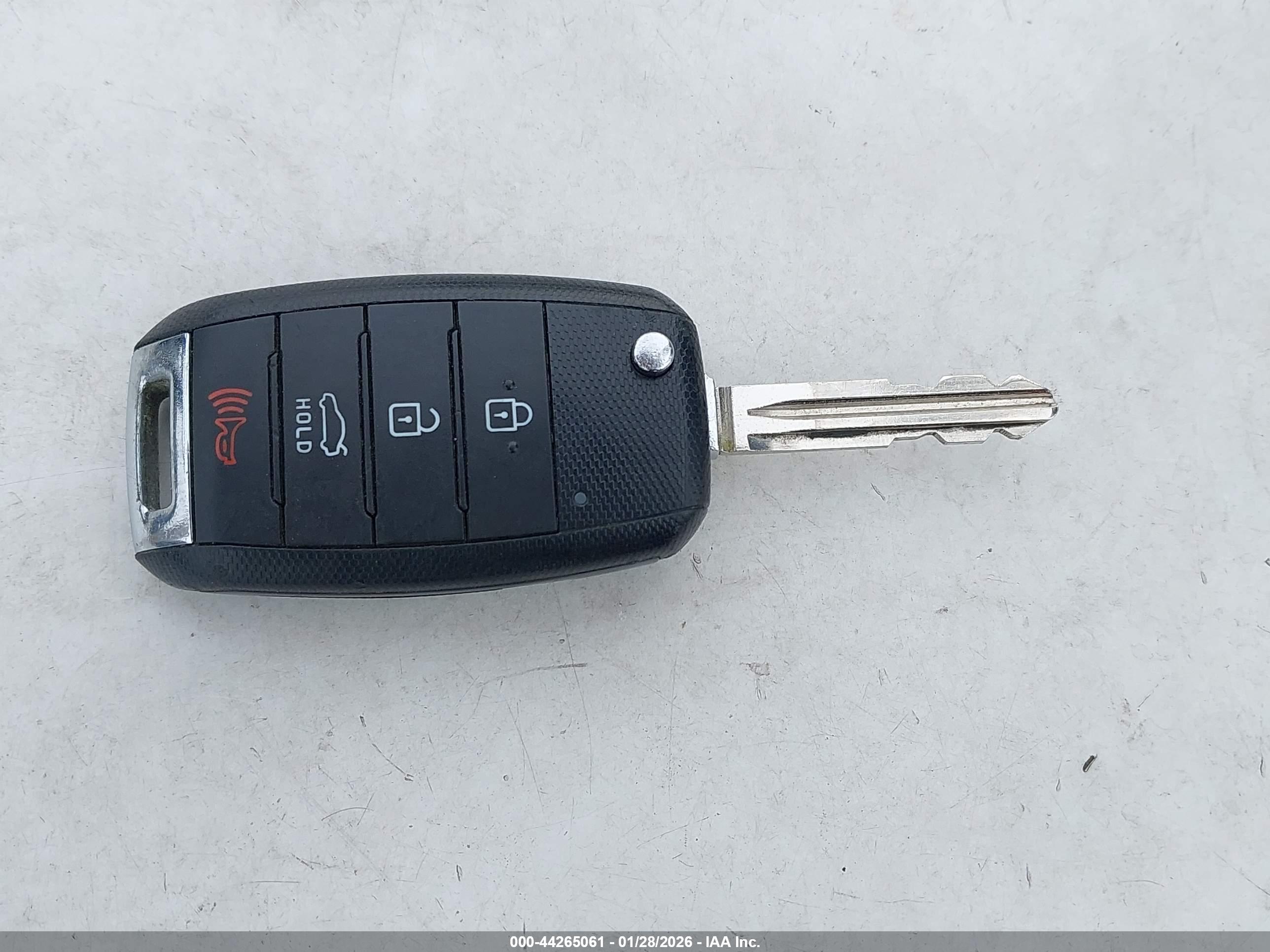 KIA FORTE image 11