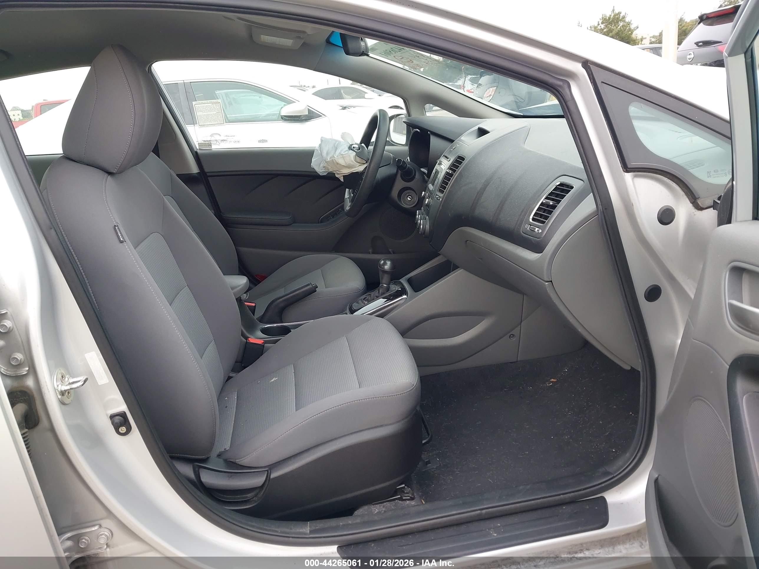 KIA FORTE image 5