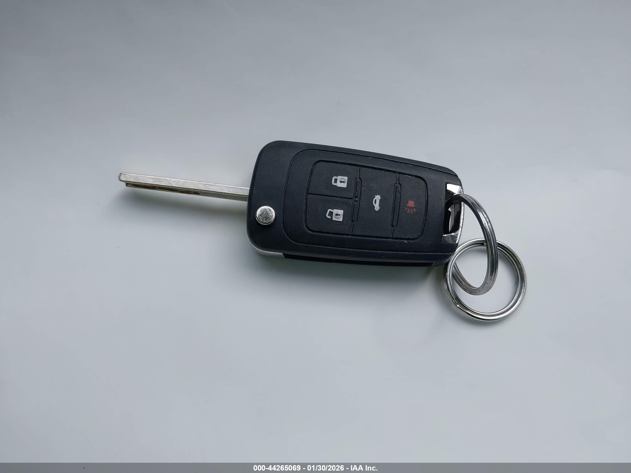 CHEVROLET EQUINOX image 11