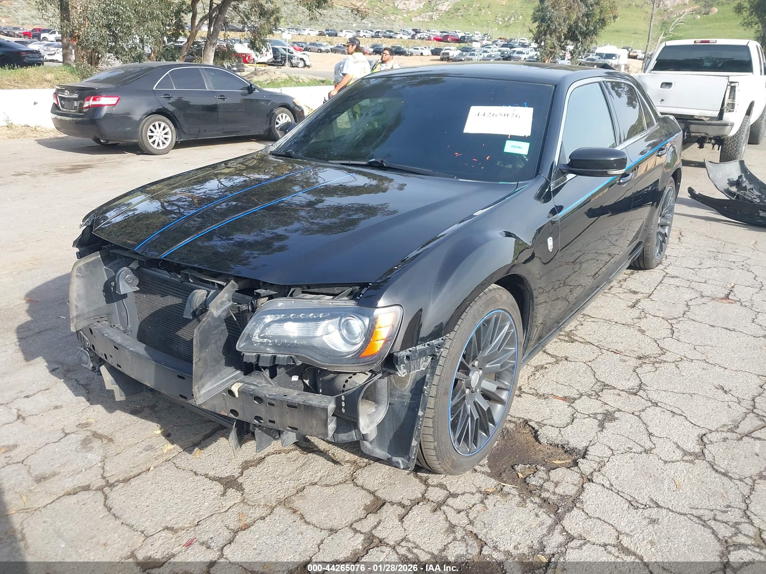 CHRYSLER 300 image 2