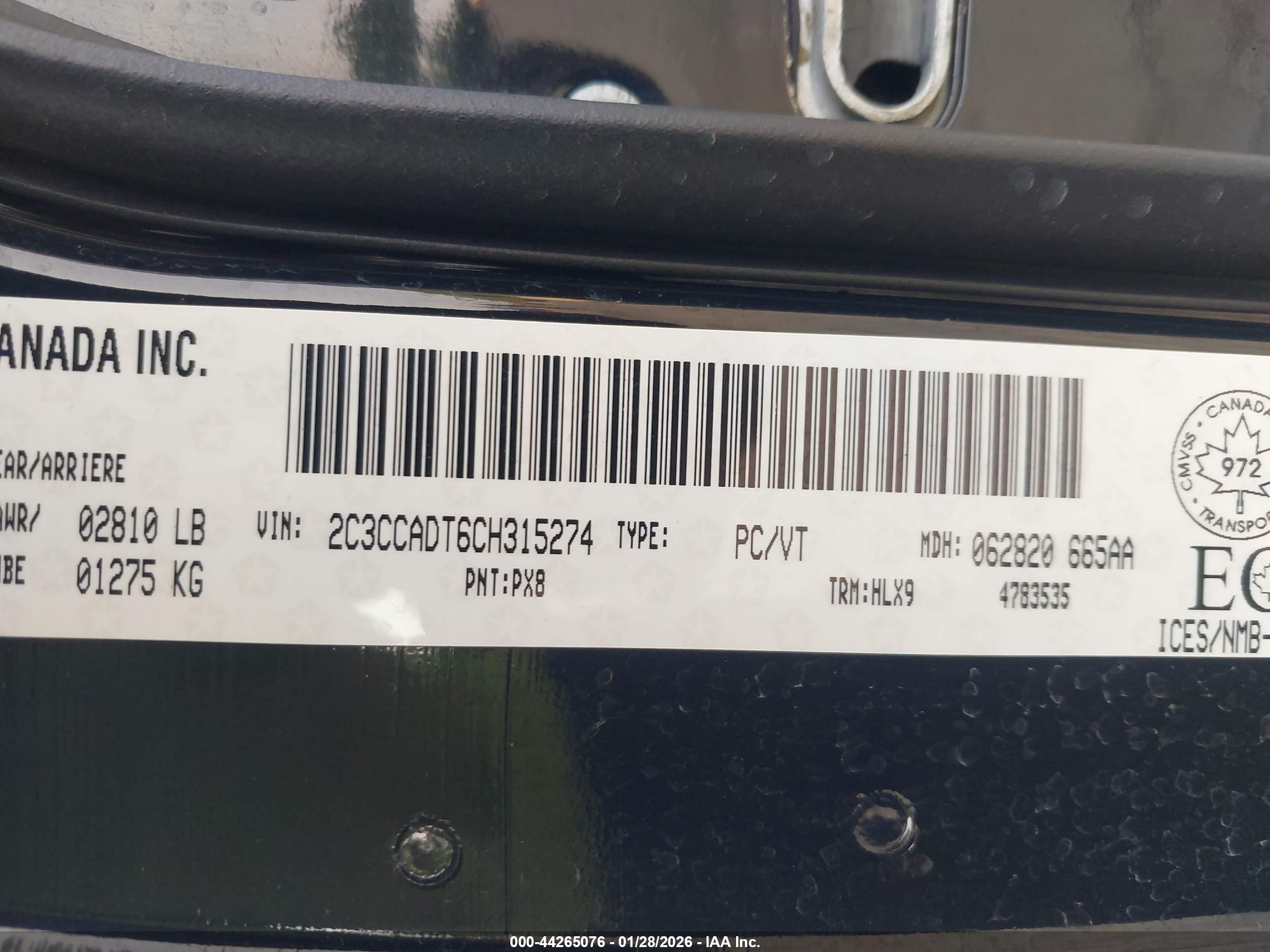 CHRYSLER 300 image 9