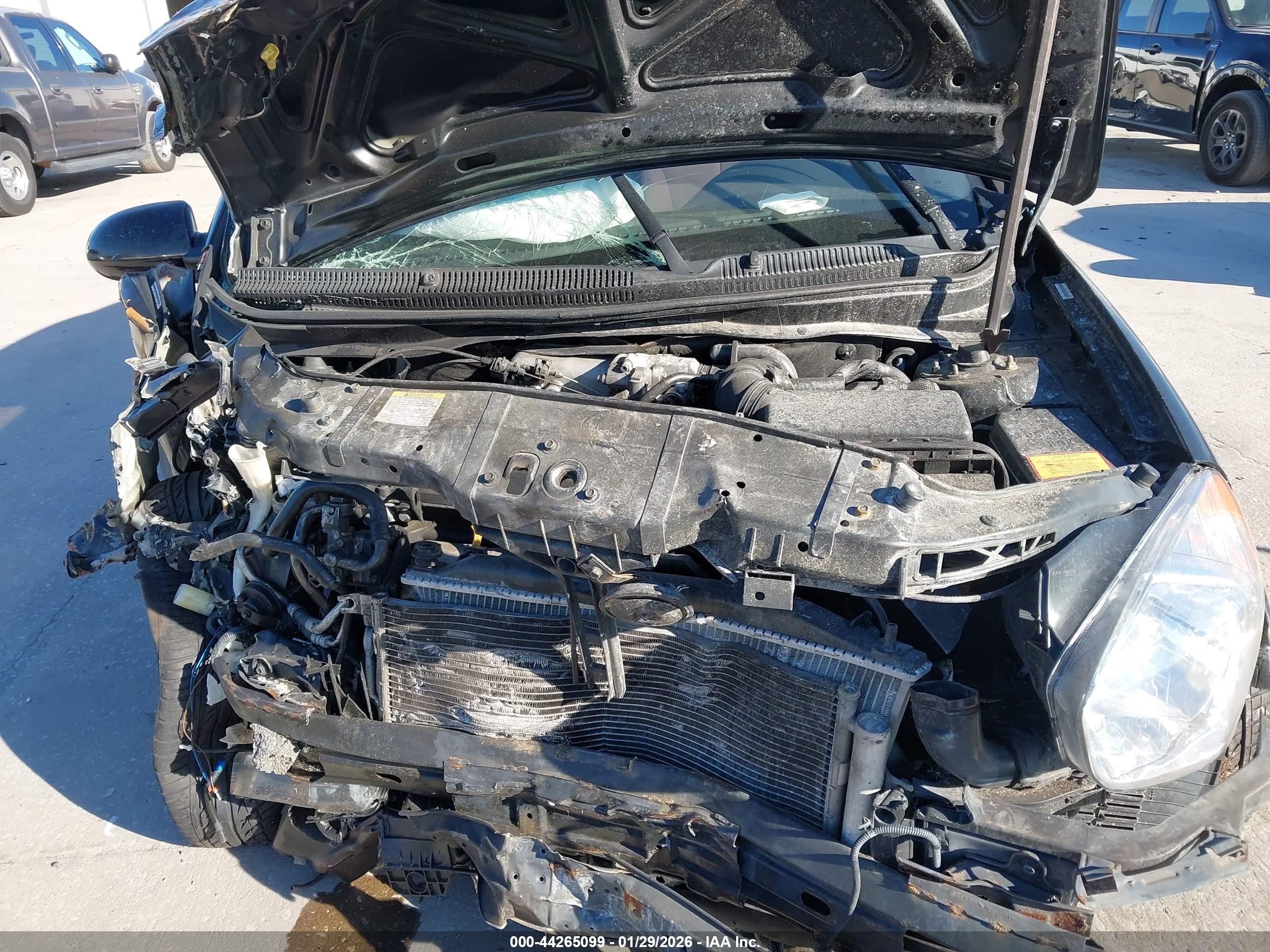 HYUNDAI ACCENT image 10