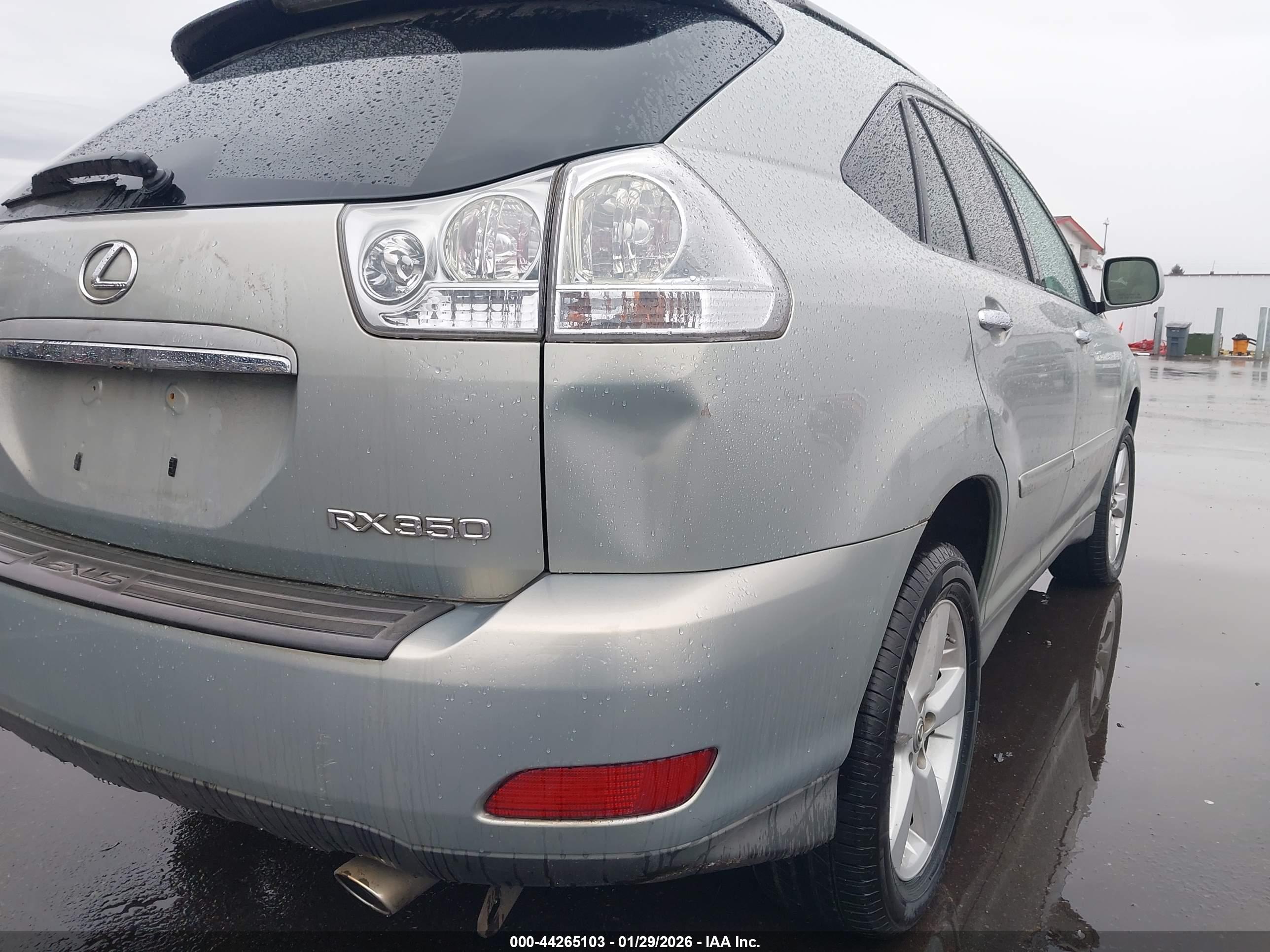 LEXUS RX image 6