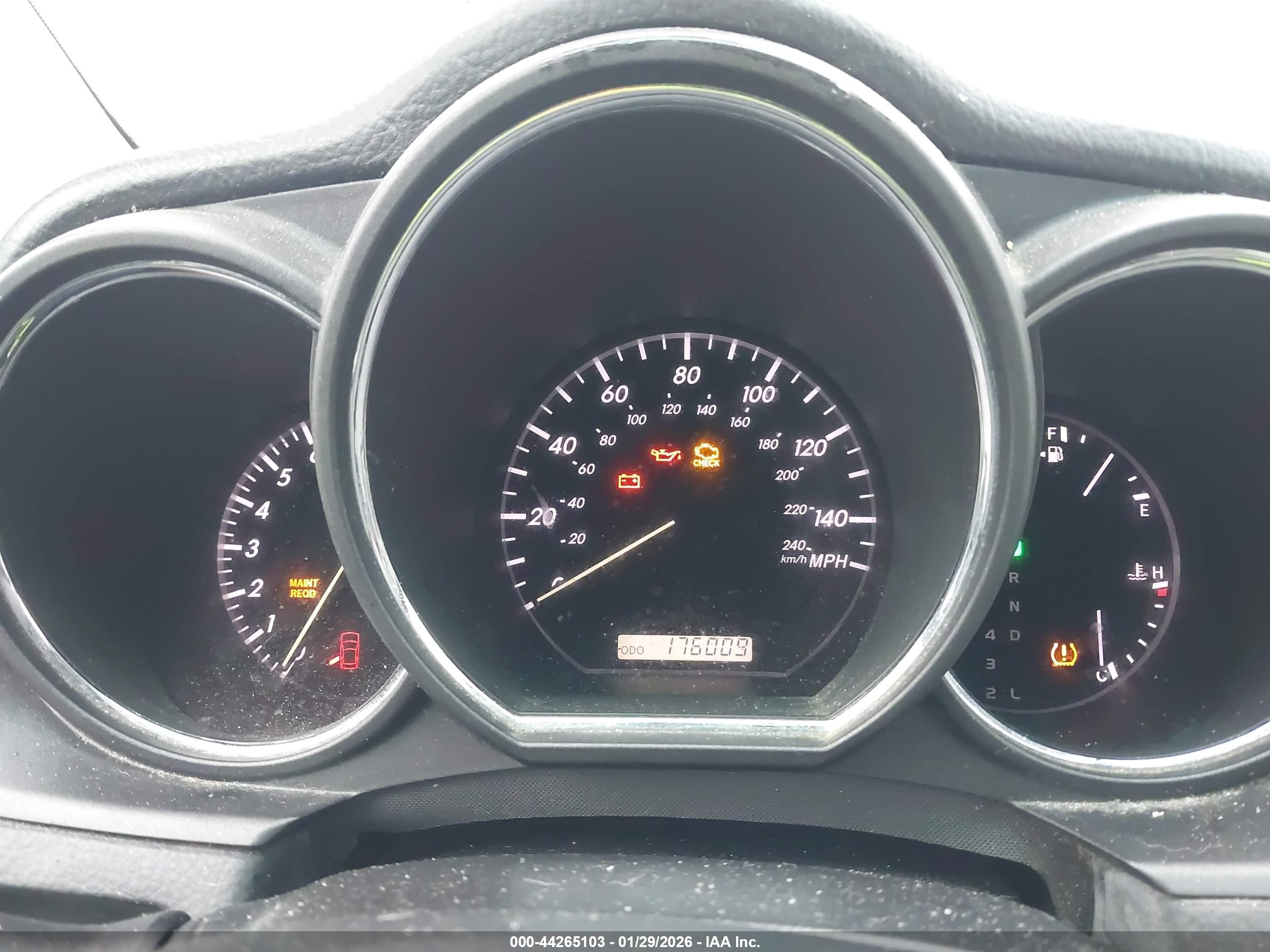 LEXUS RX image 7