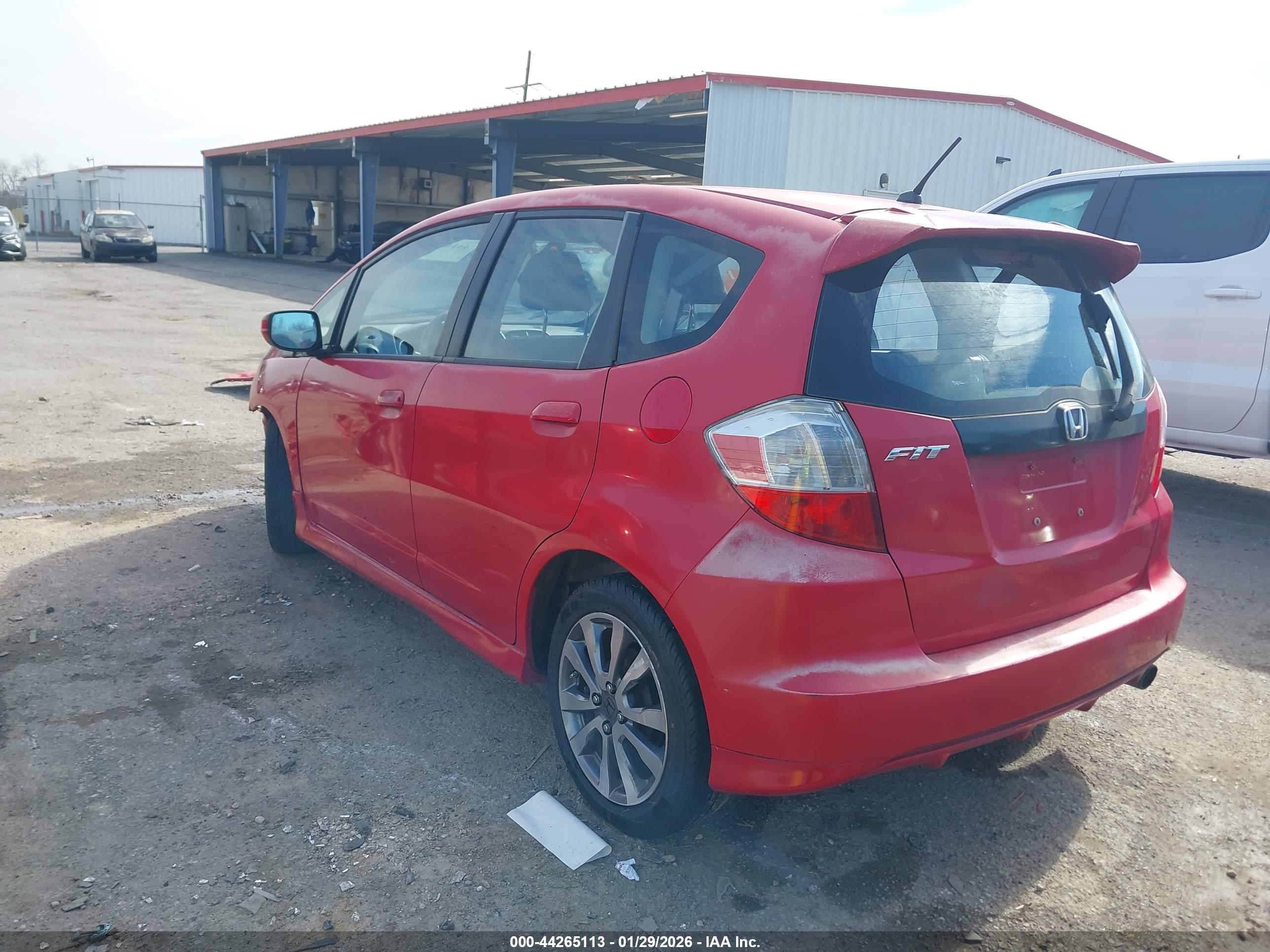 HONDA FIT image 3