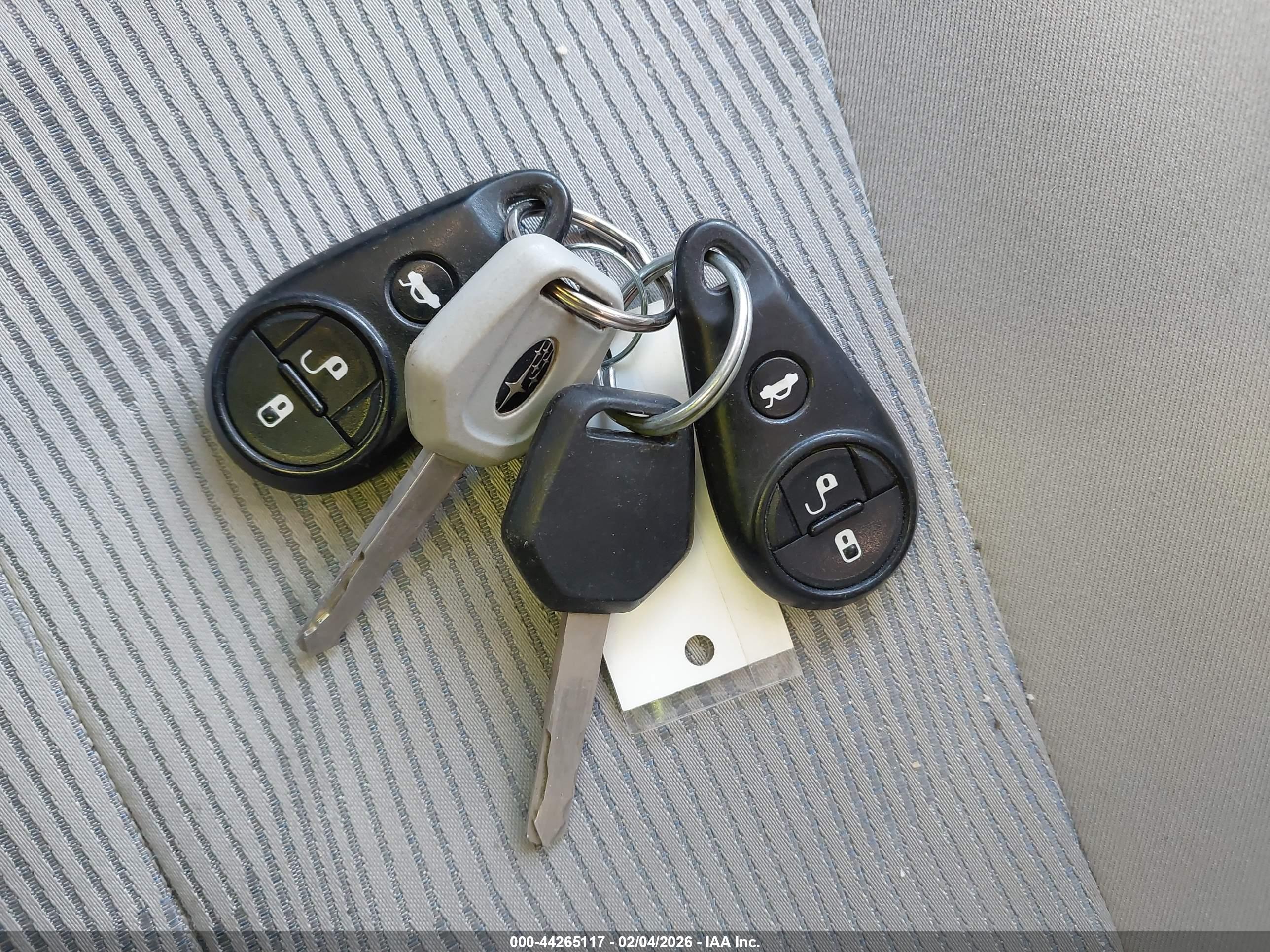 SUBARU FORESTER image 11