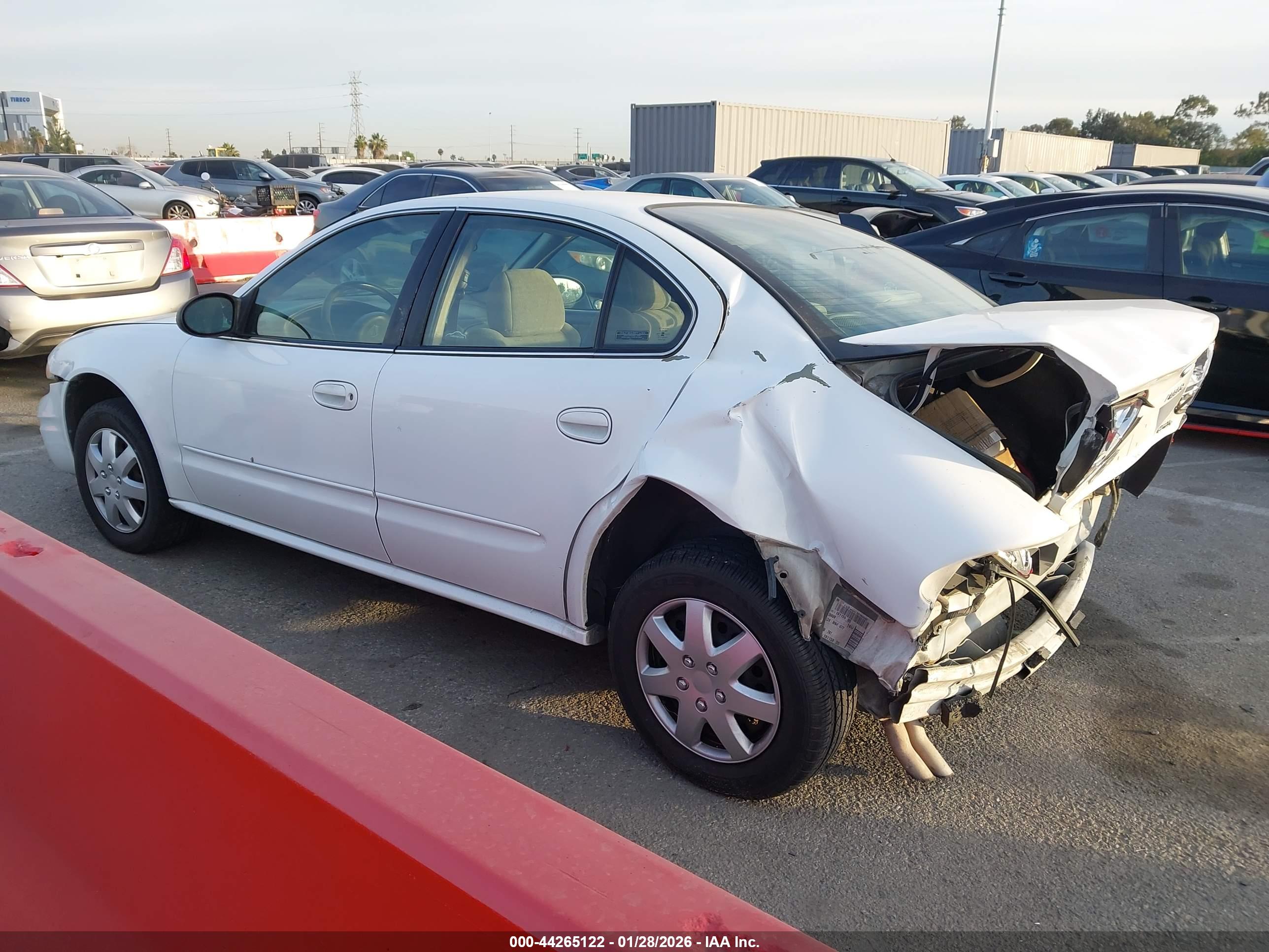 OLDSMOBILE ALERO image 3