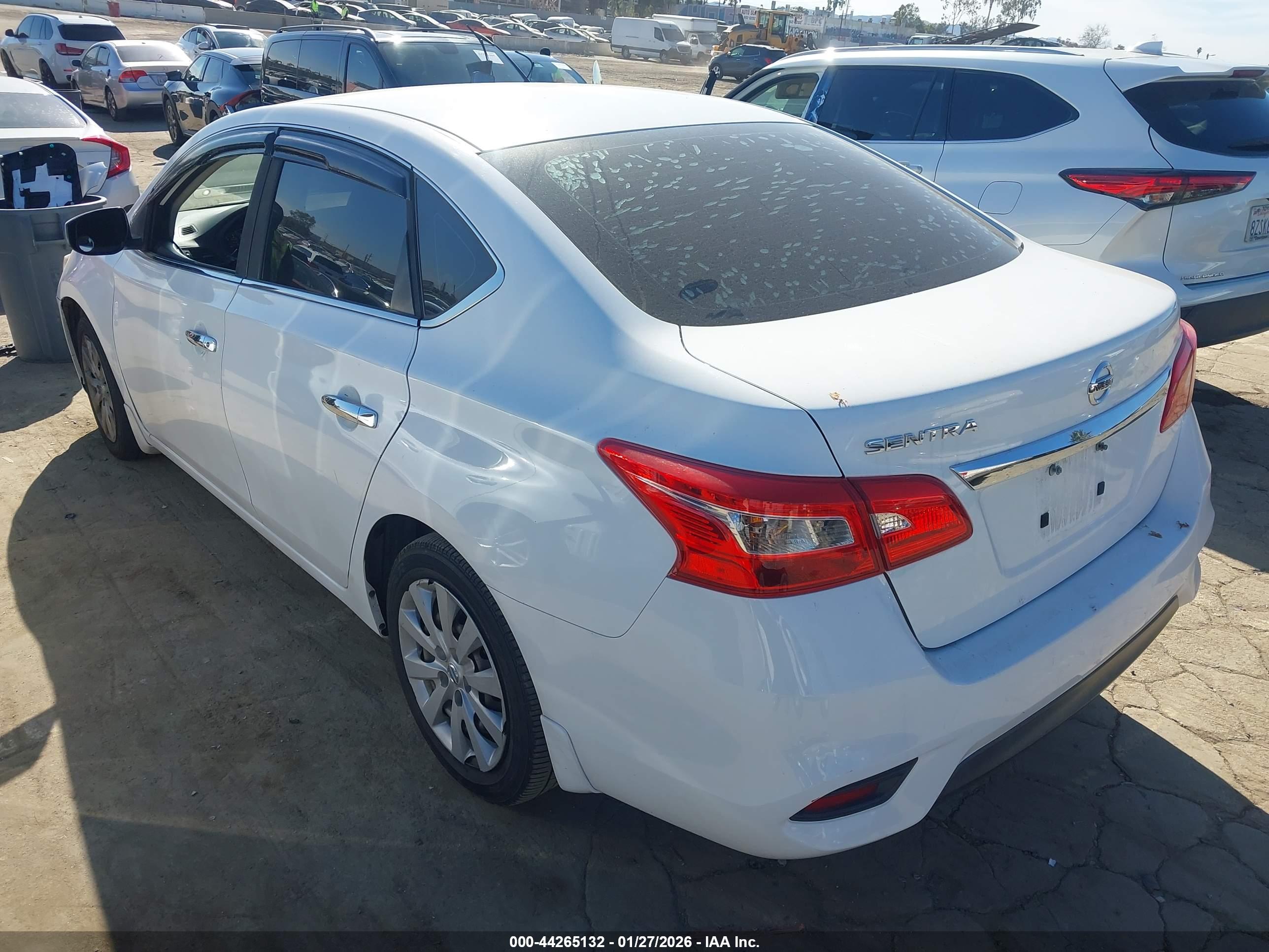 NISSAN SENTRA image 3