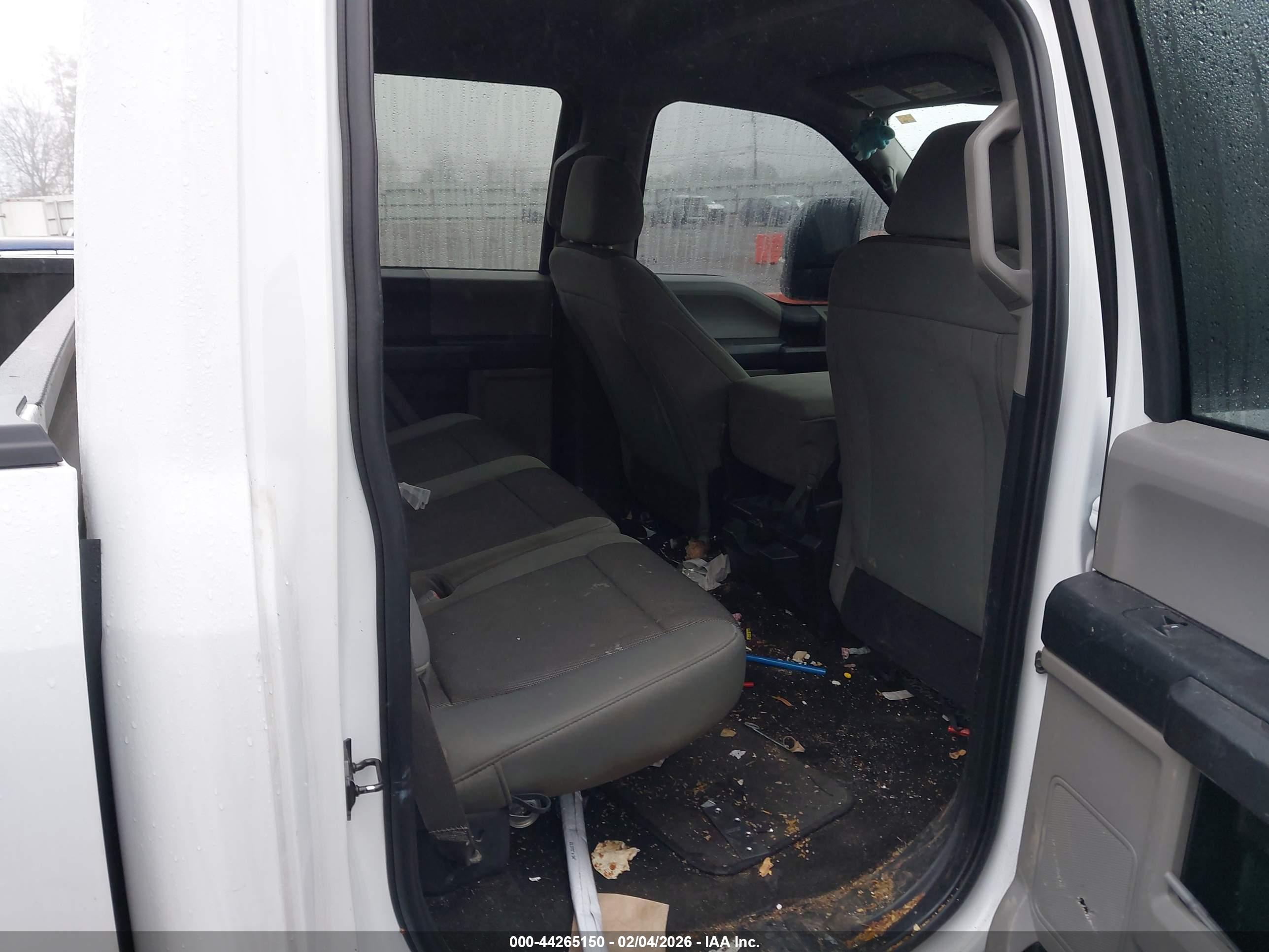 FORD F-150 image 8