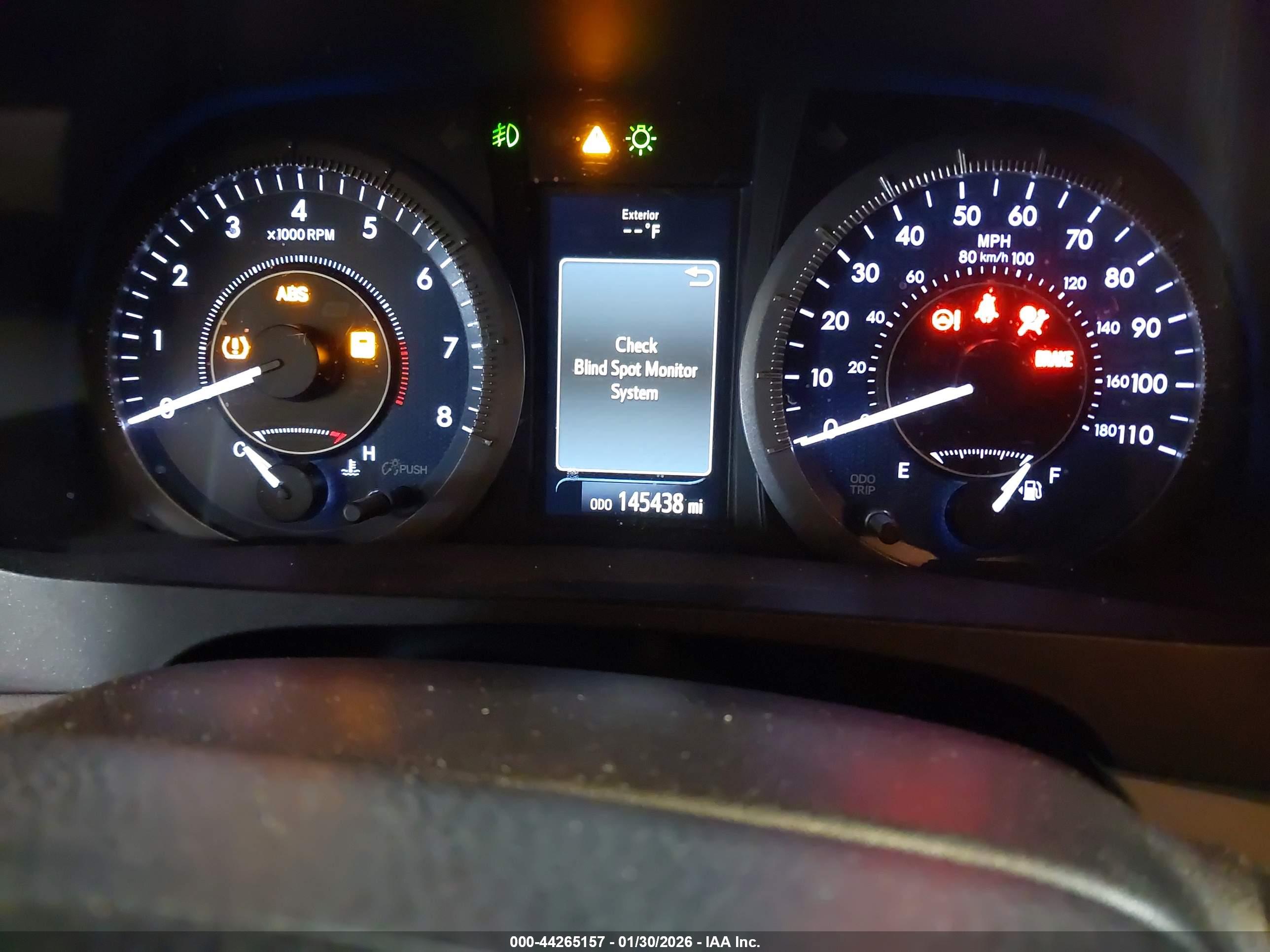 TOYOTA SIENNA image 7