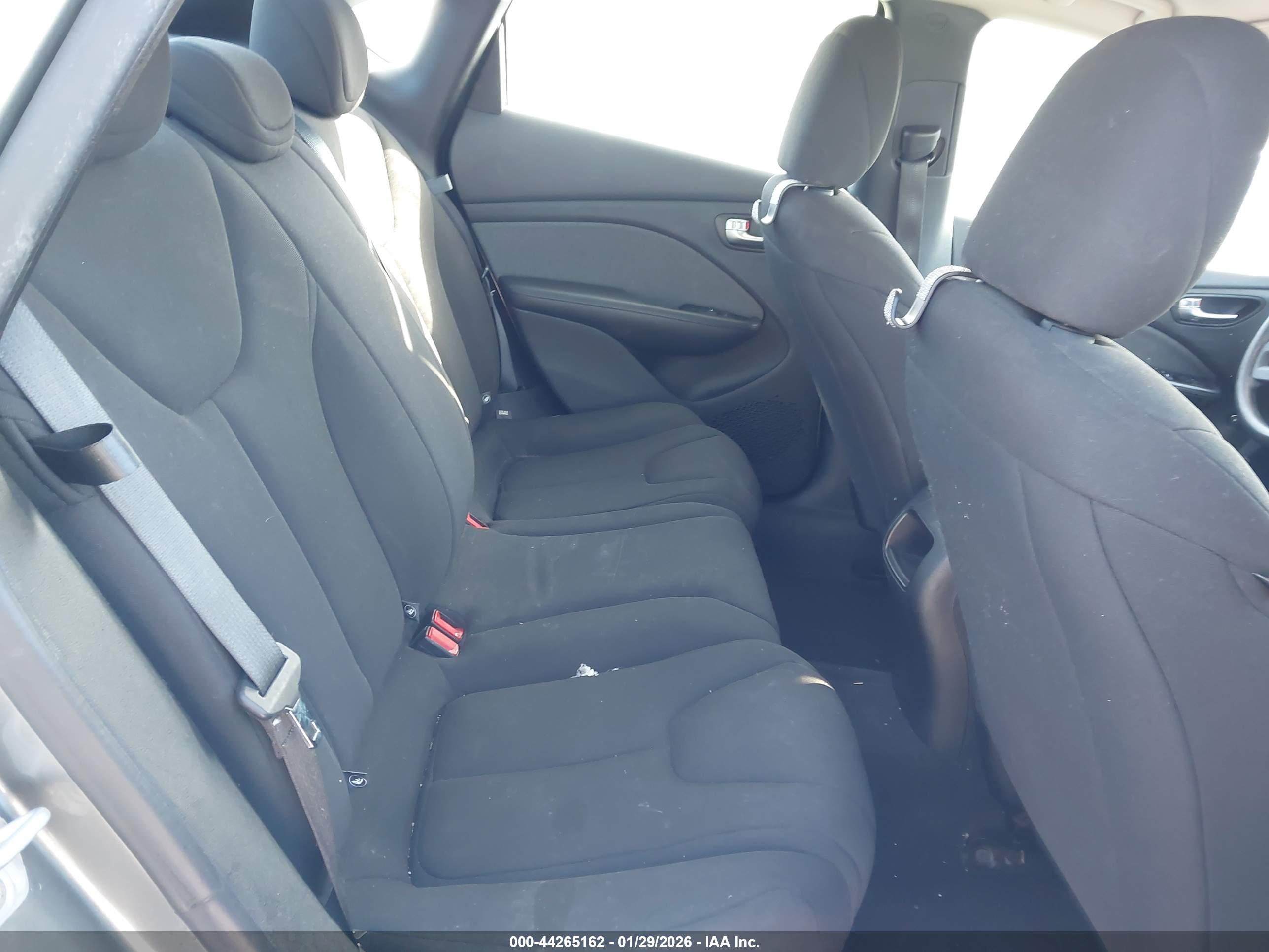 DODGE DART image 8