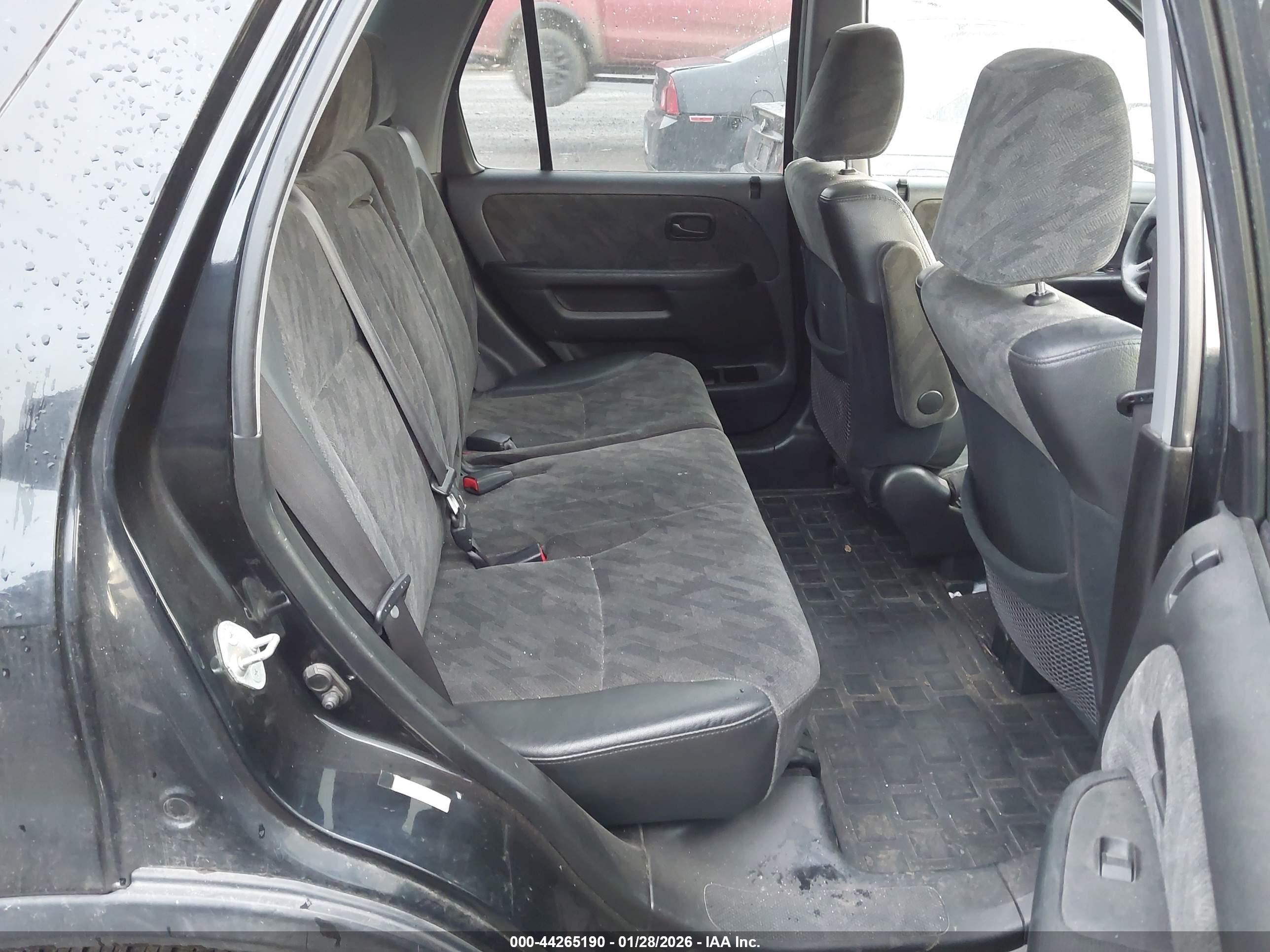 HONDA CR-V image 8