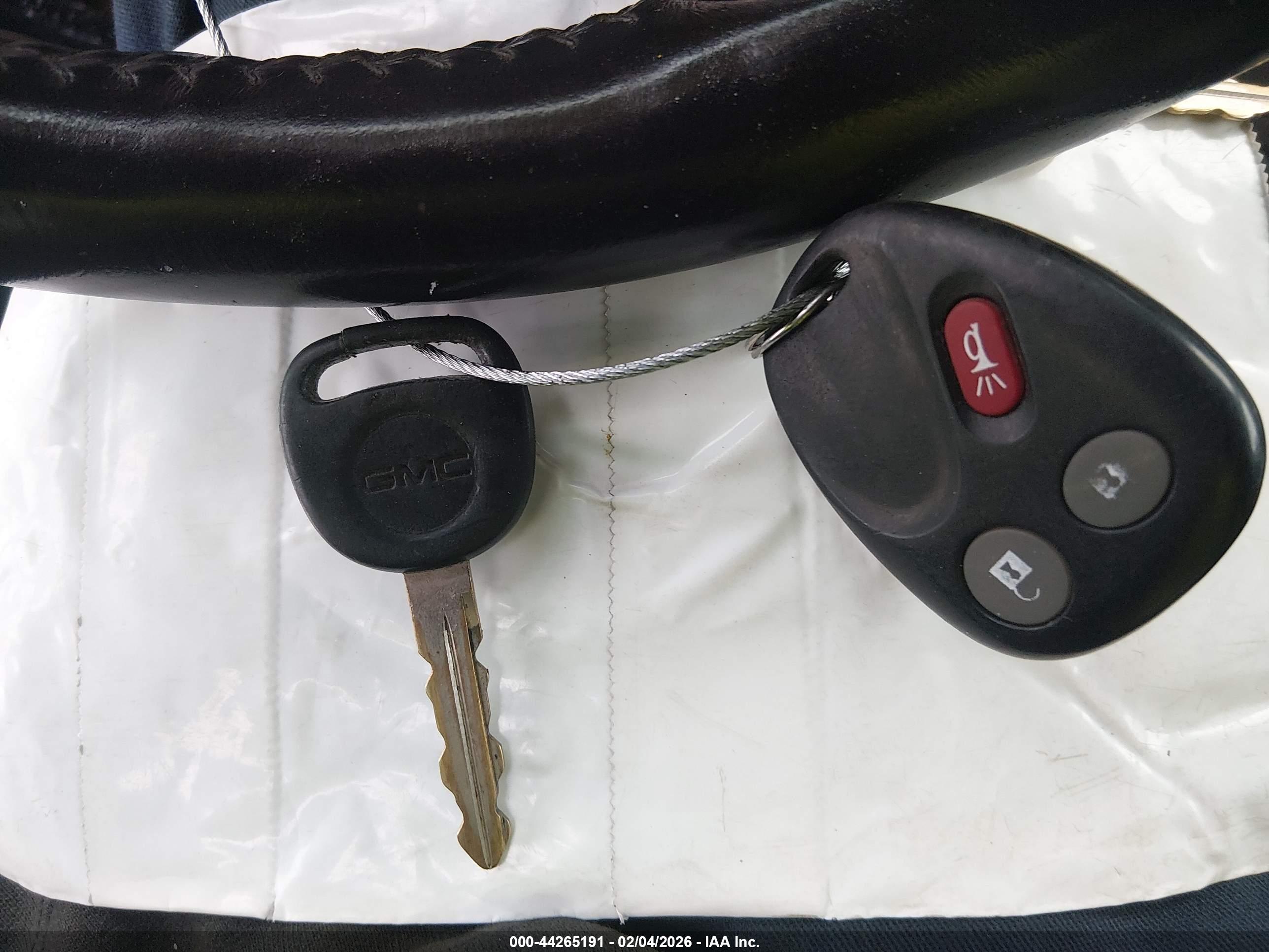 GMC SIERRA image 11