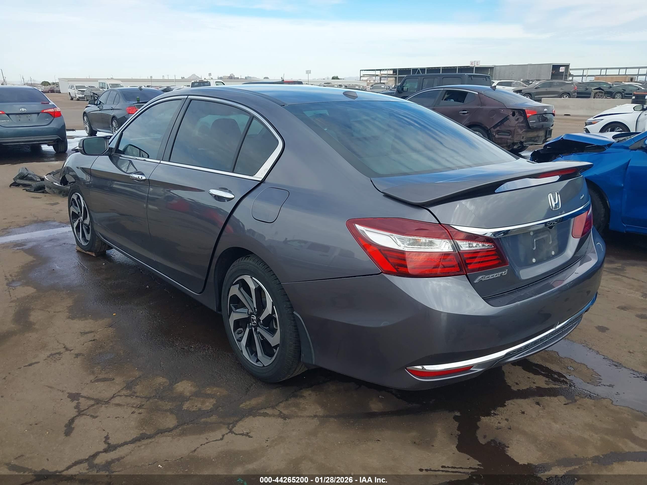 HONDA ACCORD image 3