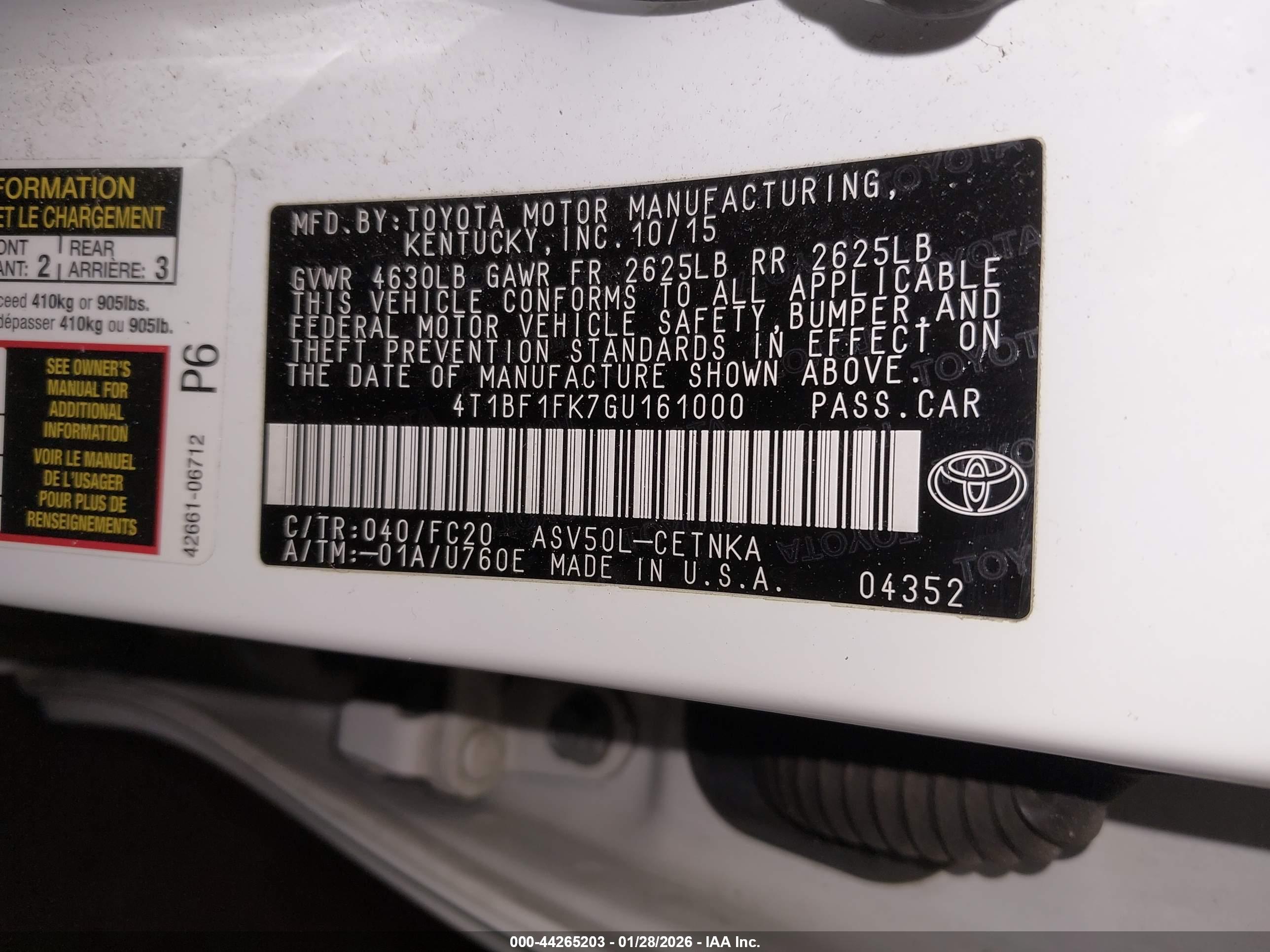 TOYOTA CAMRY image 9