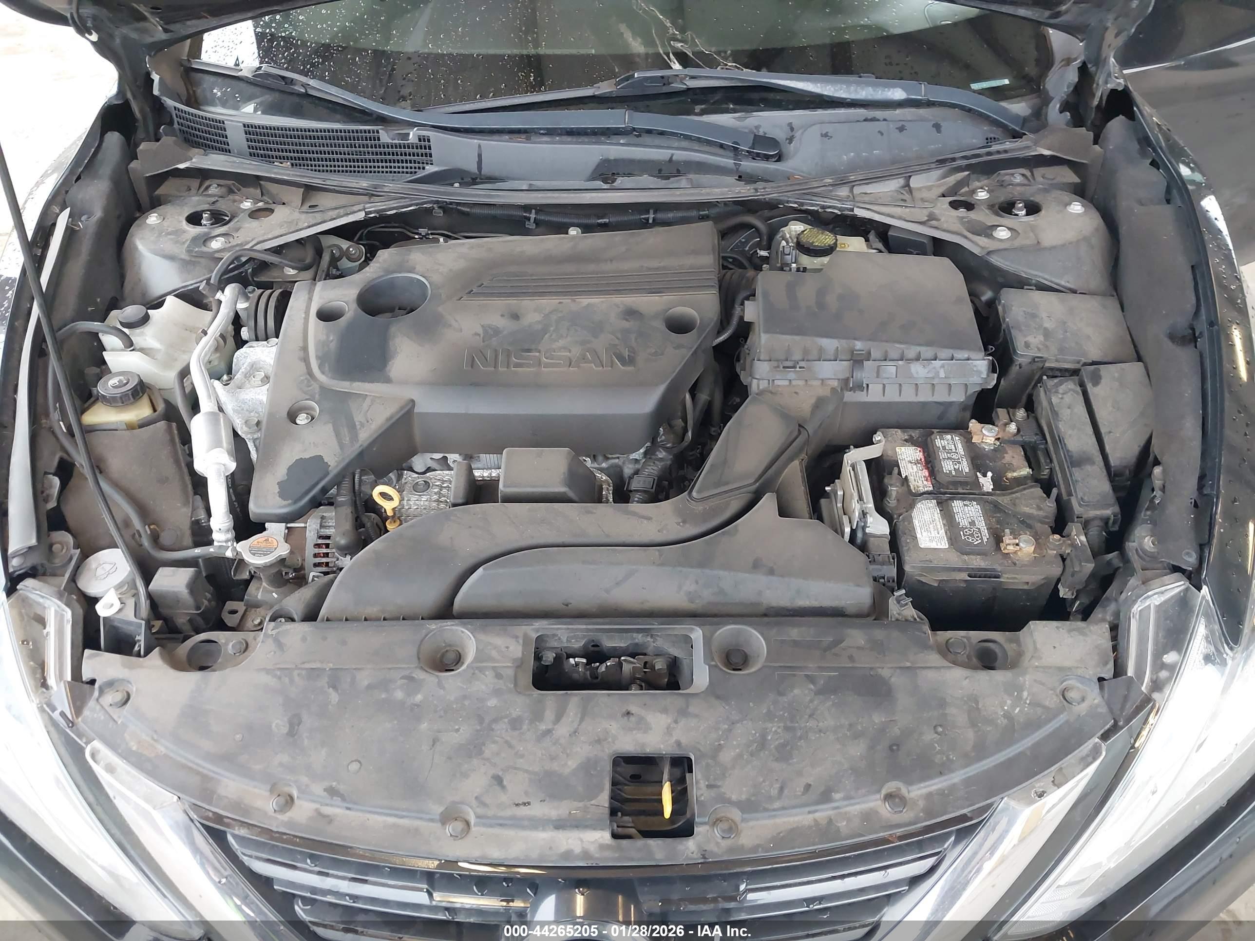 NISSAN ALTIMA image 10
