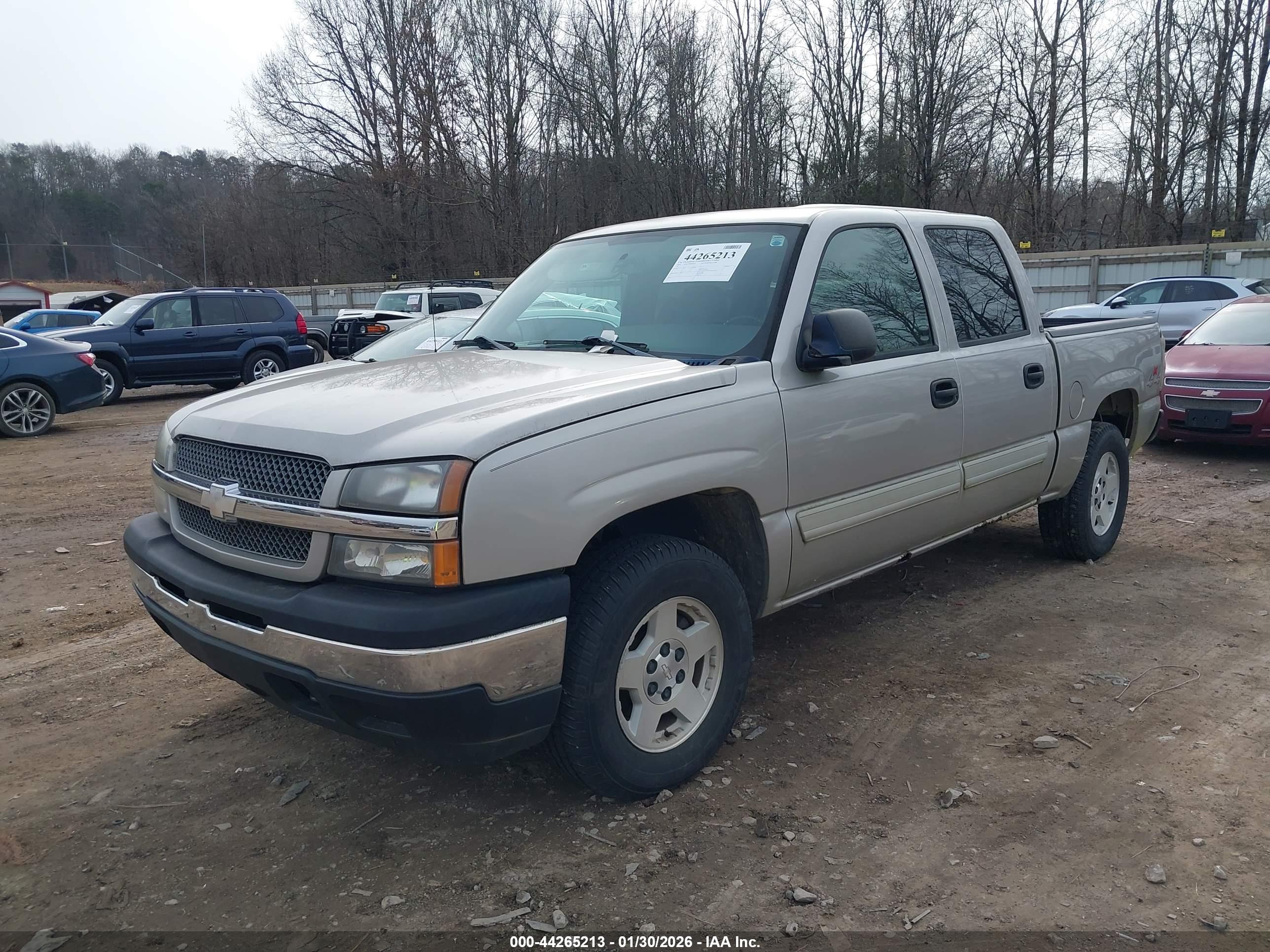 CHEVROLET SILVERADO image 2