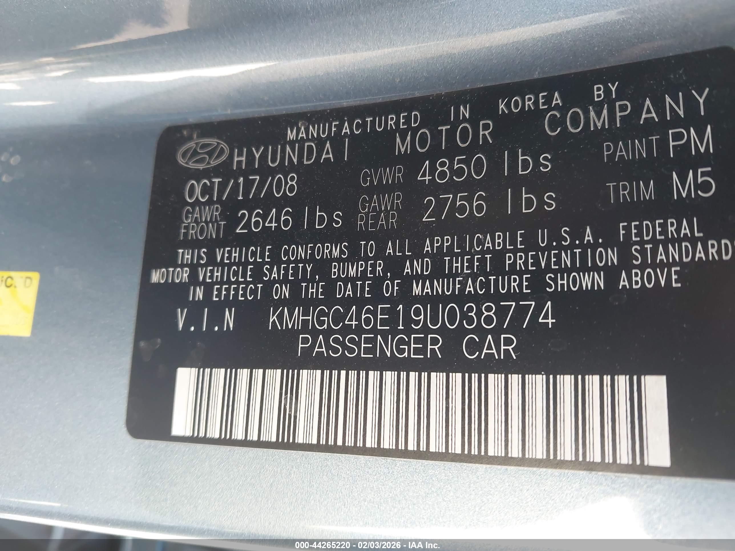 HYUNDAI GENESIS image 9