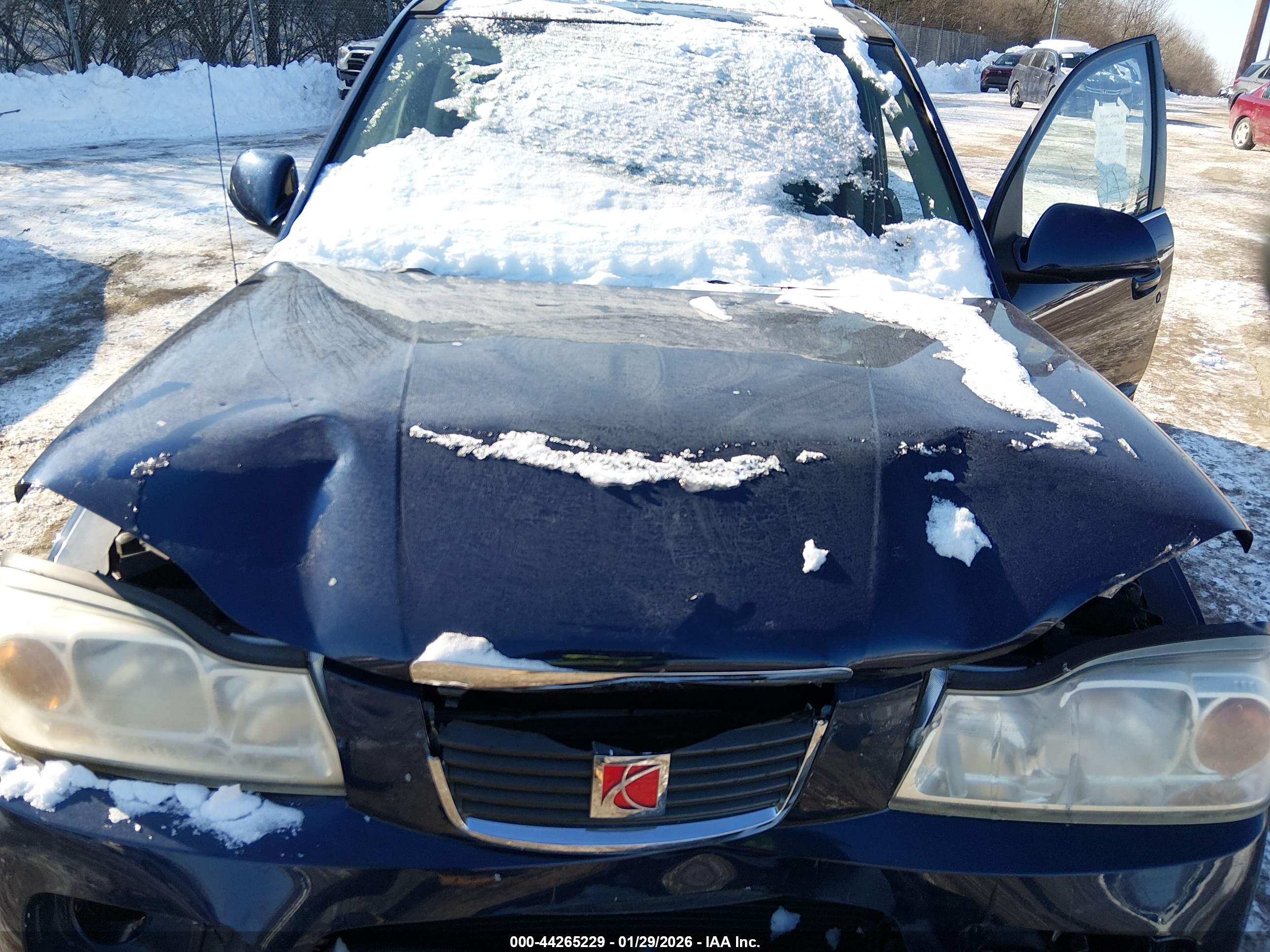 SATURN VUE image 10