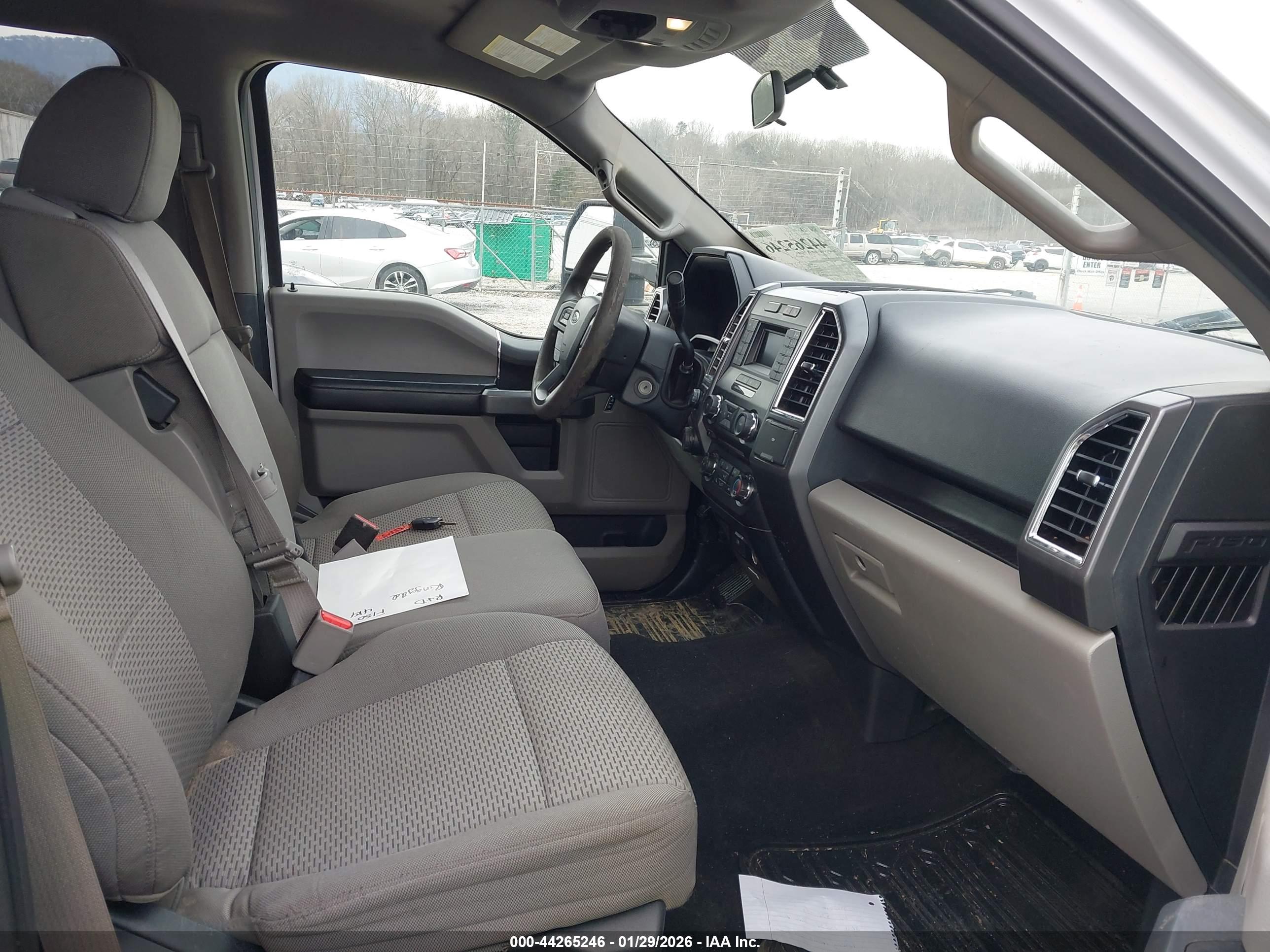 FORD F-150 image 5