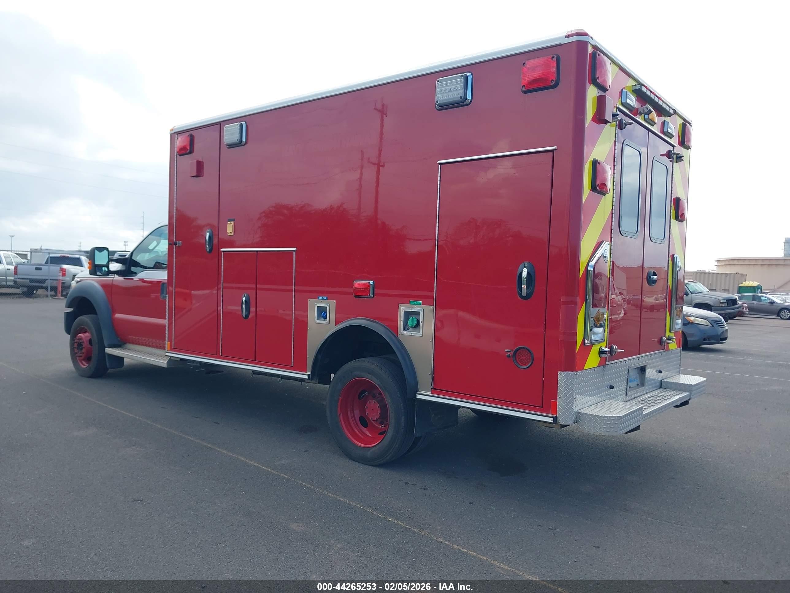 FORD F-450 image 3