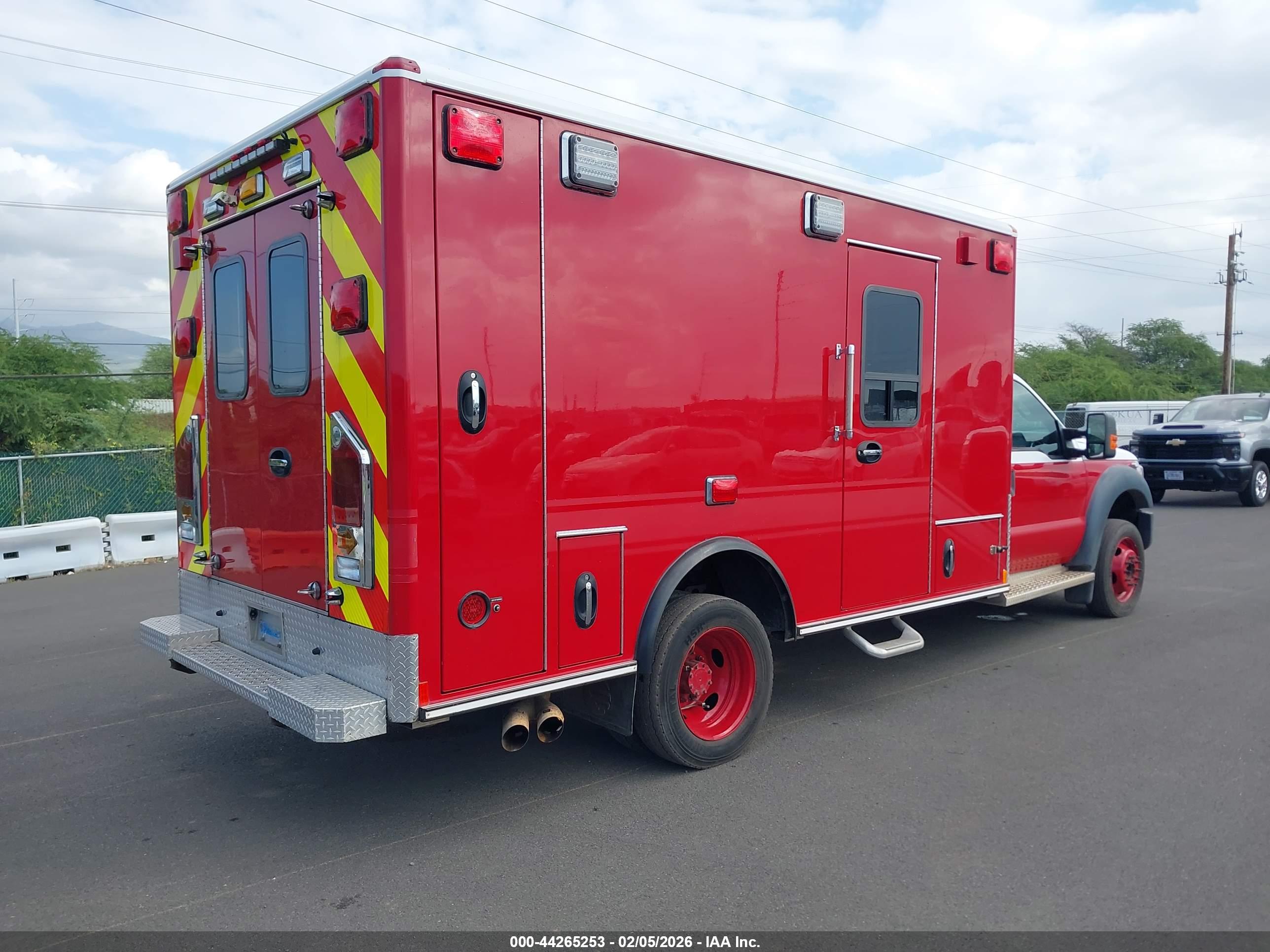 FORD F-450 image 4